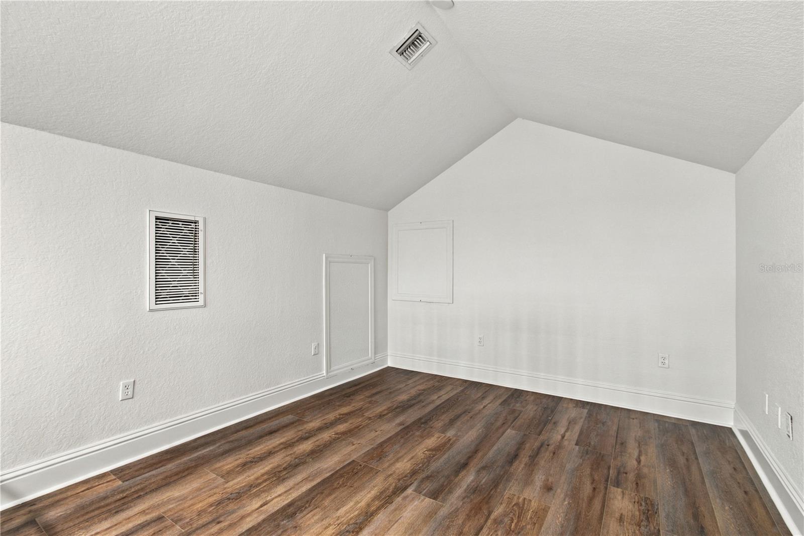 2002 E 5TH AVE #214