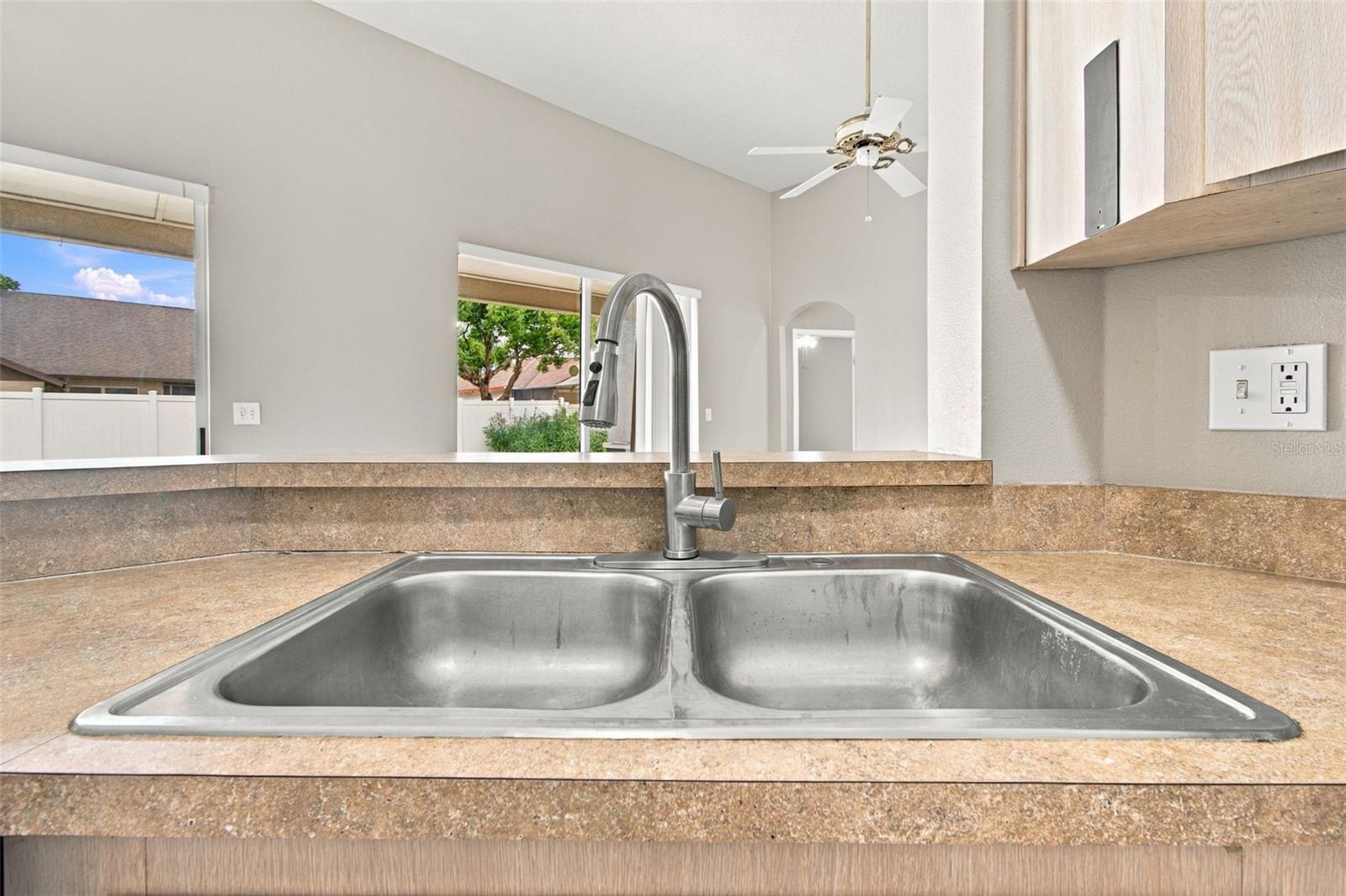 28436 OPENFIELD LOOP