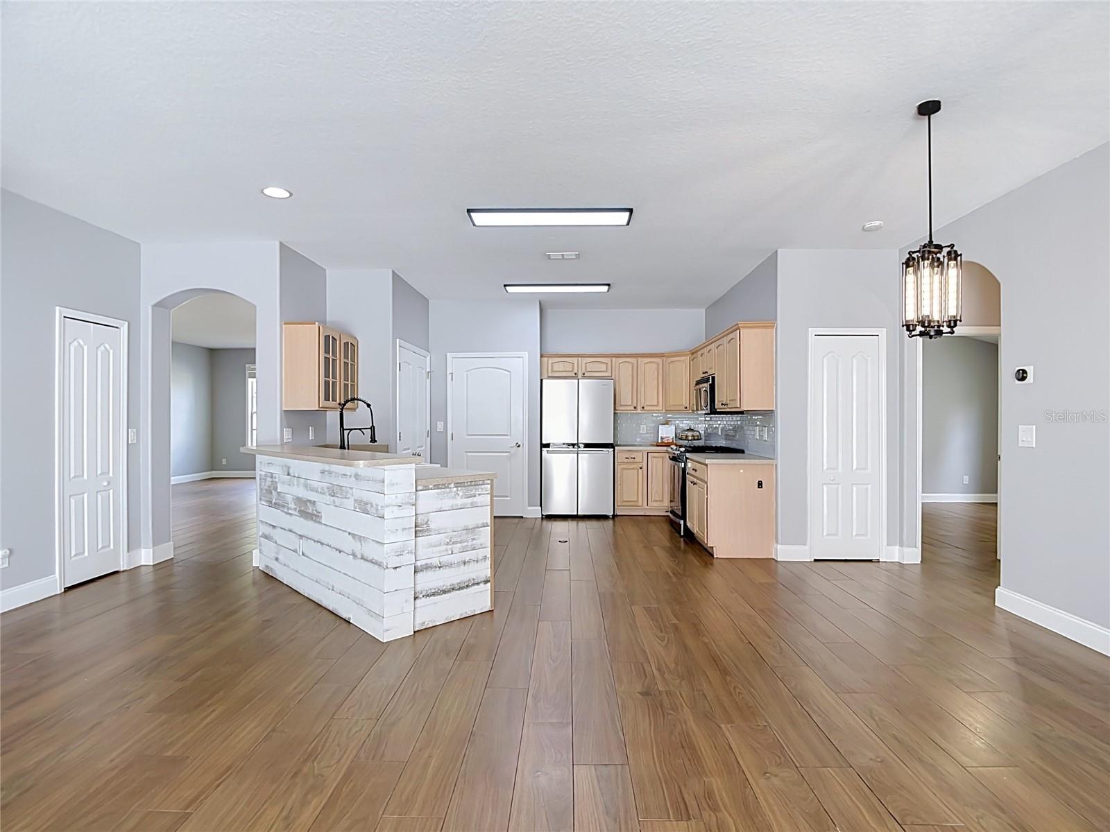 18316 CYPRESS HAVEN DR