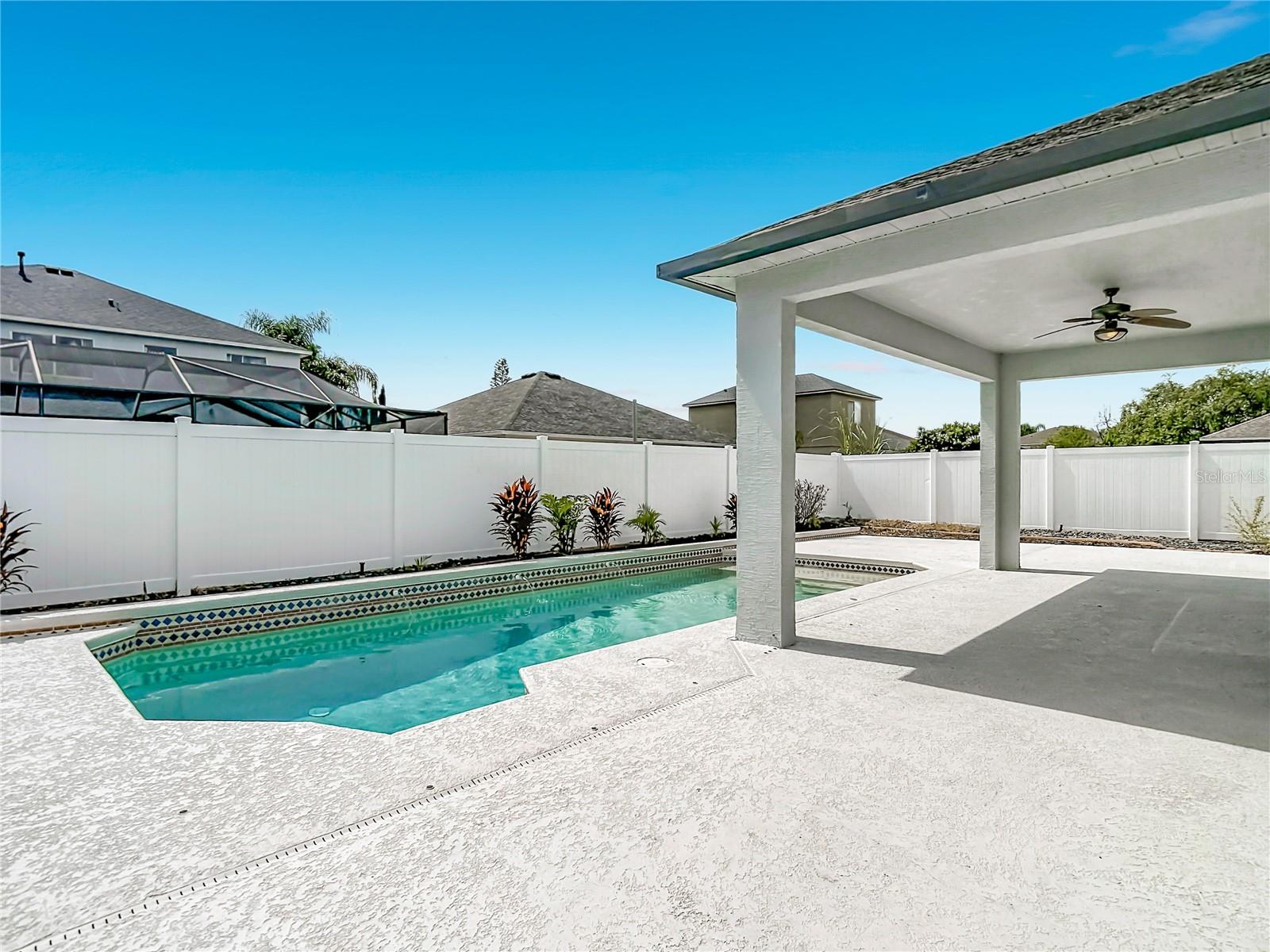 18316 CYPRESS HAVEN DR
