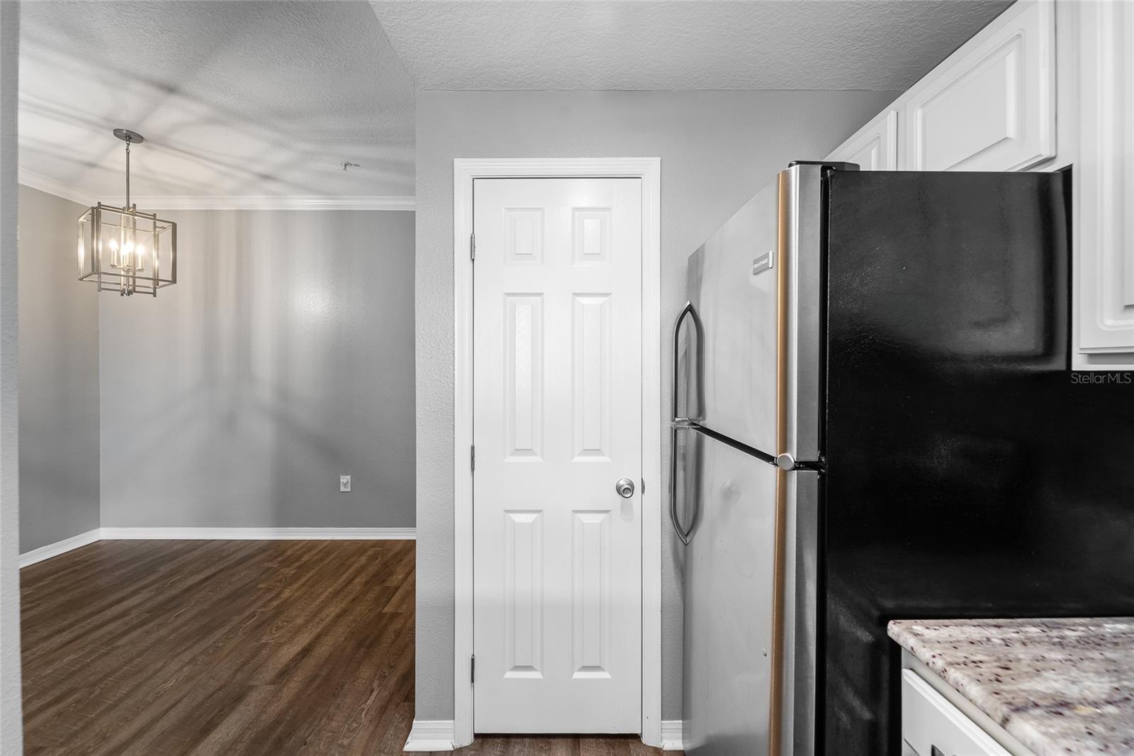 501 KNIGHTS RUN AVE #2324