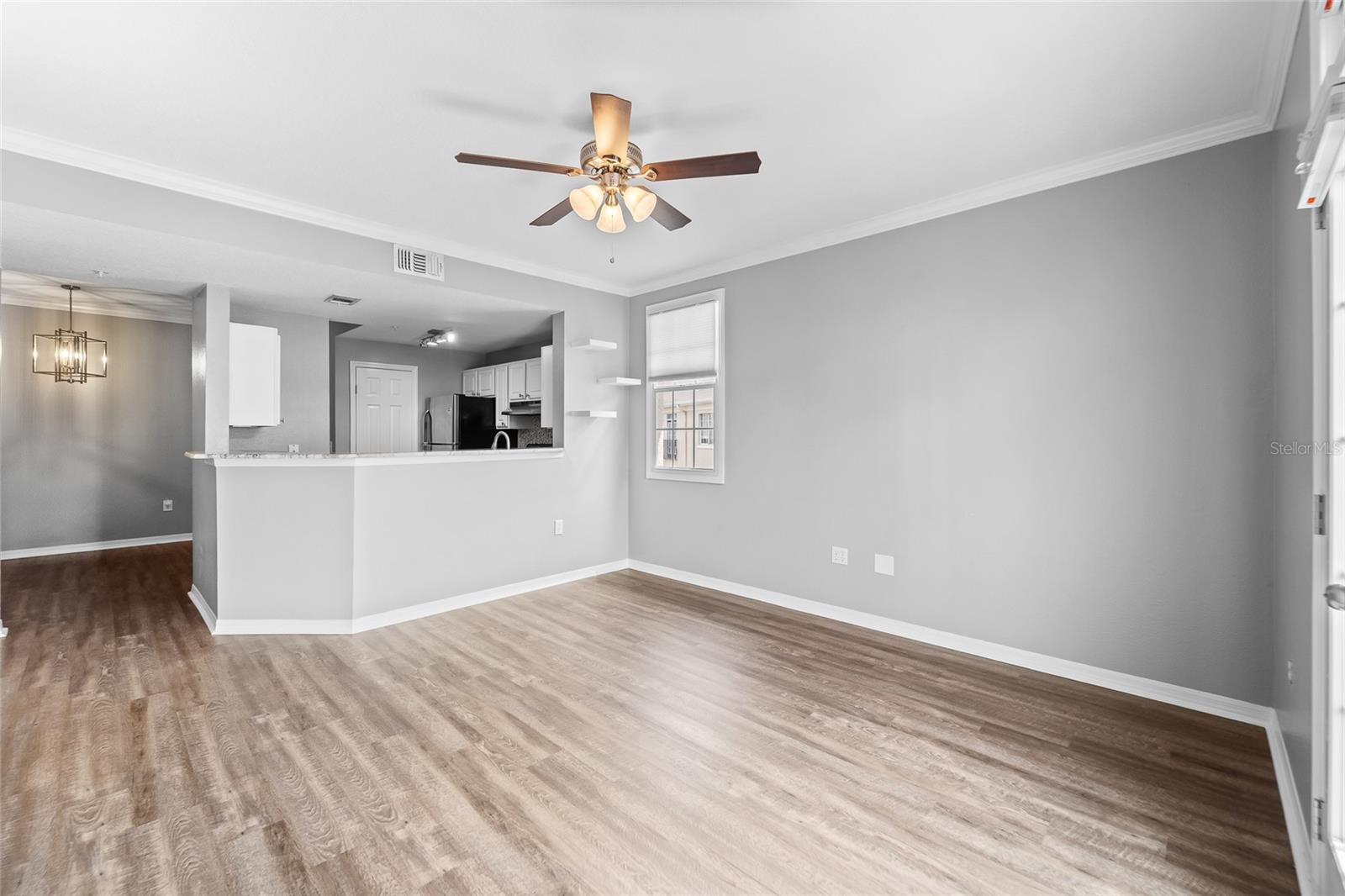 501 KNIGHTS RUN AVE #2324