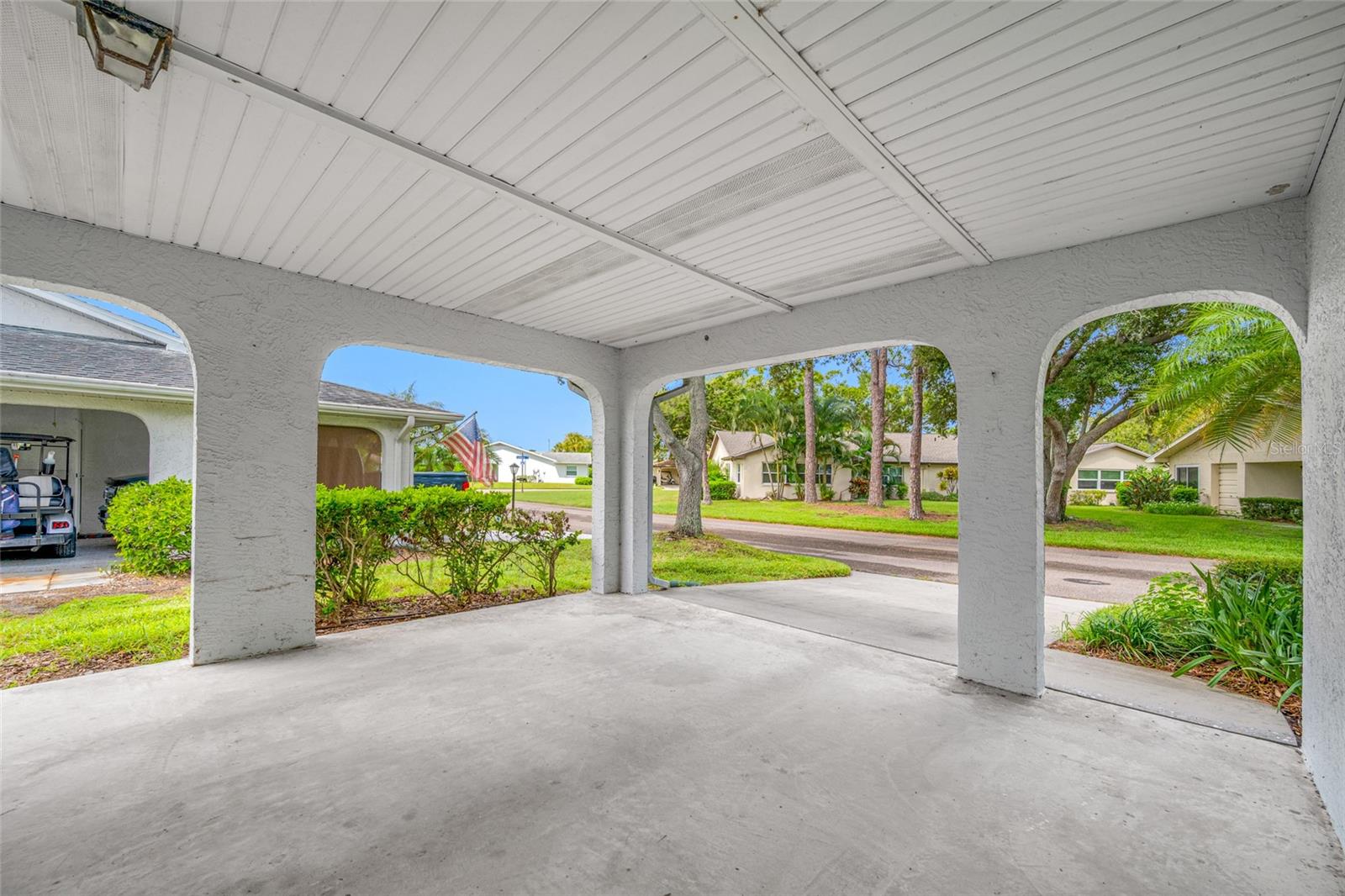 2020 HULLHOUSE DR
