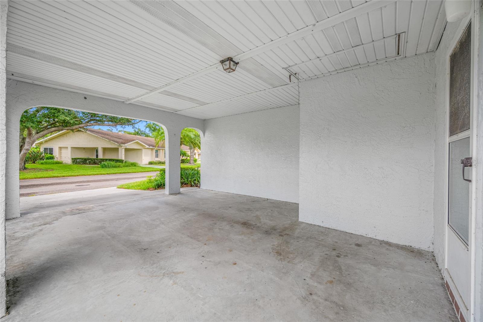 2020 HULLHOUSE DR