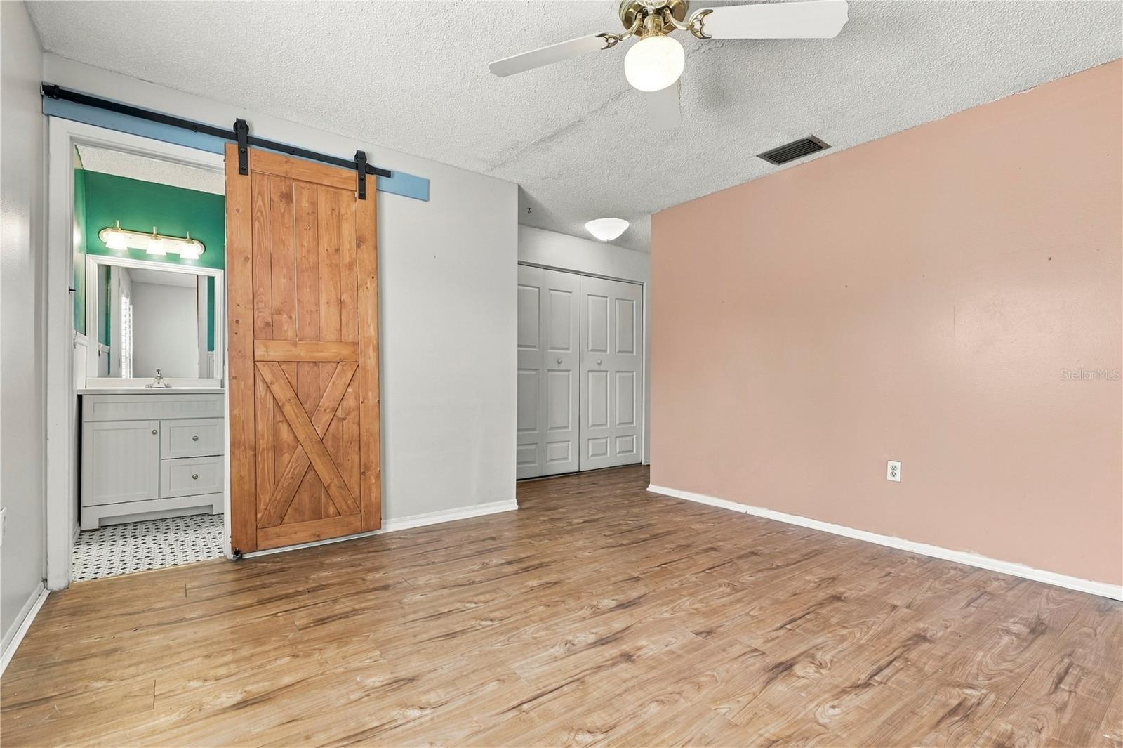 3431 VAN NUYS LOOP