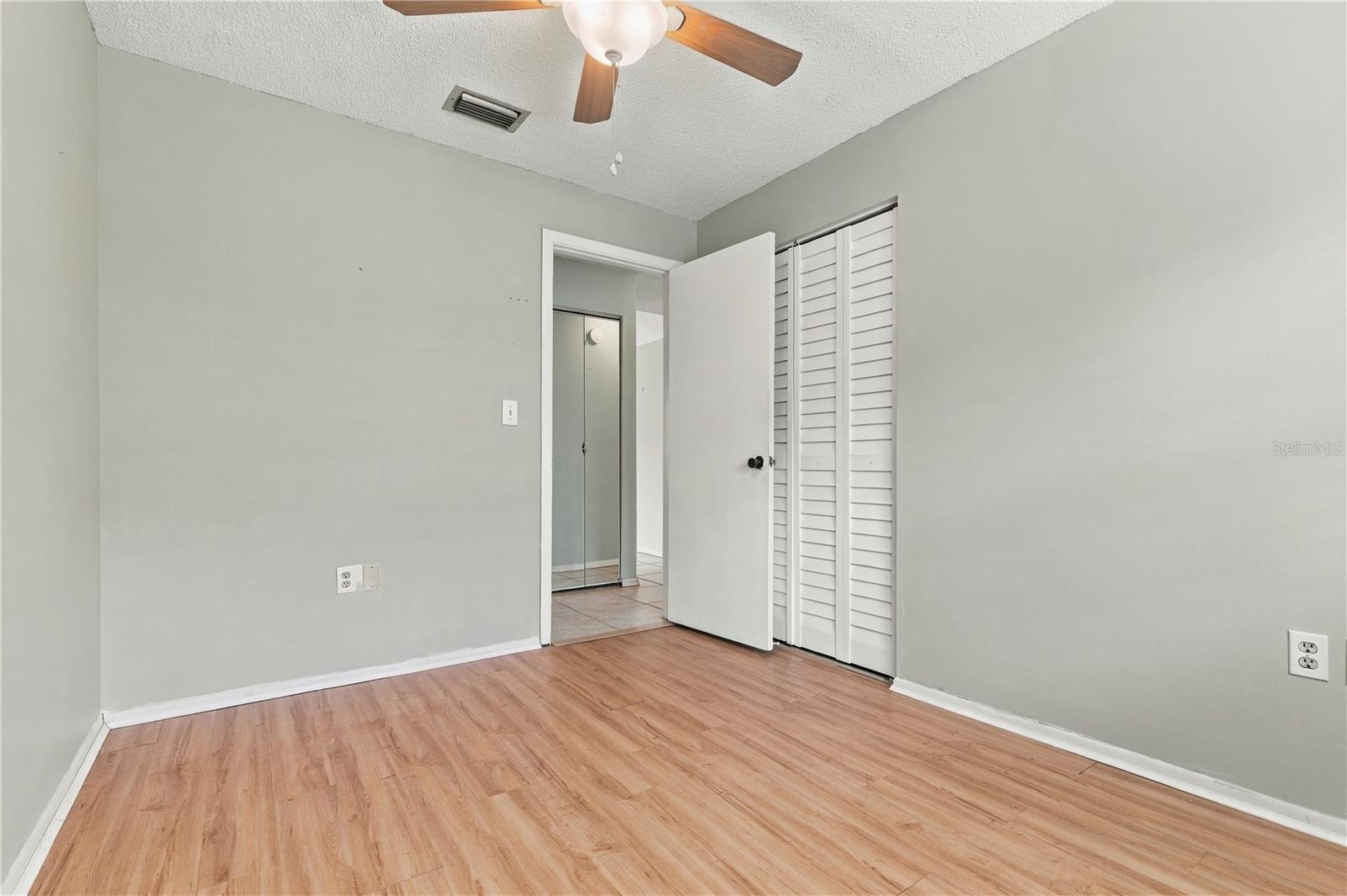 3431 VAN NUYS LOOP
