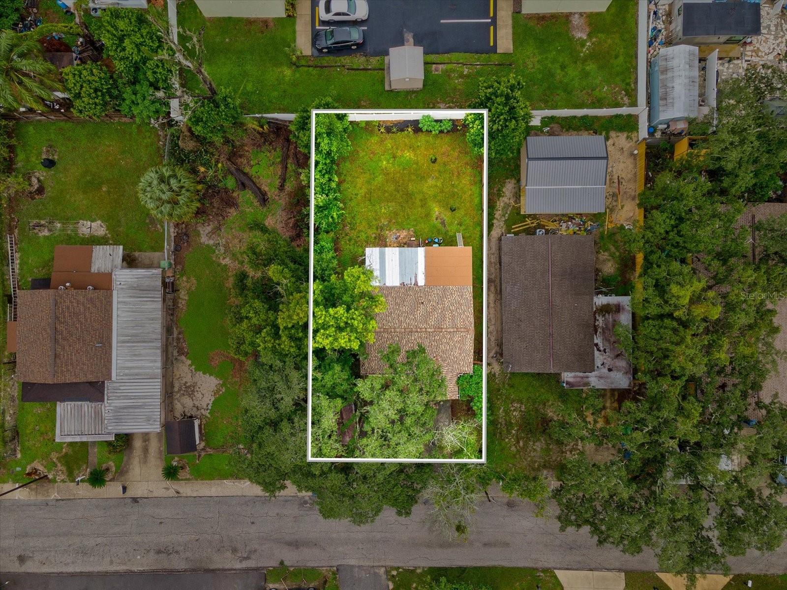 910 E ESKIMO AVE