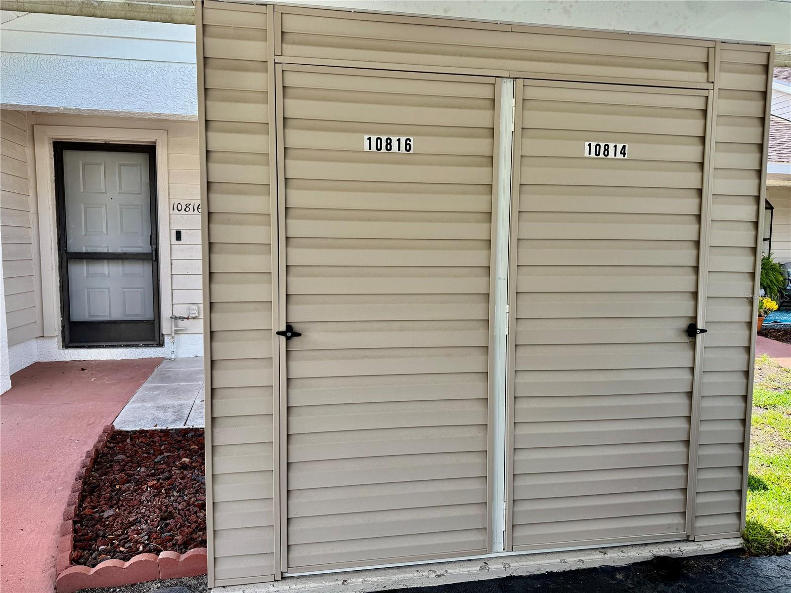 10816 LAQUINTA DR