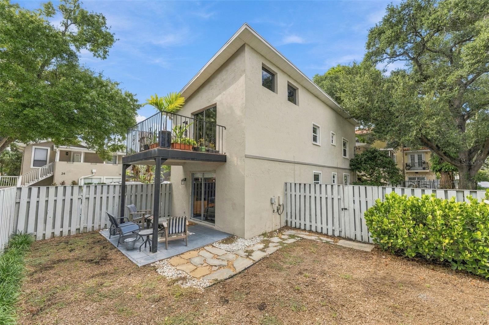 1011 S MOODY AVE #11