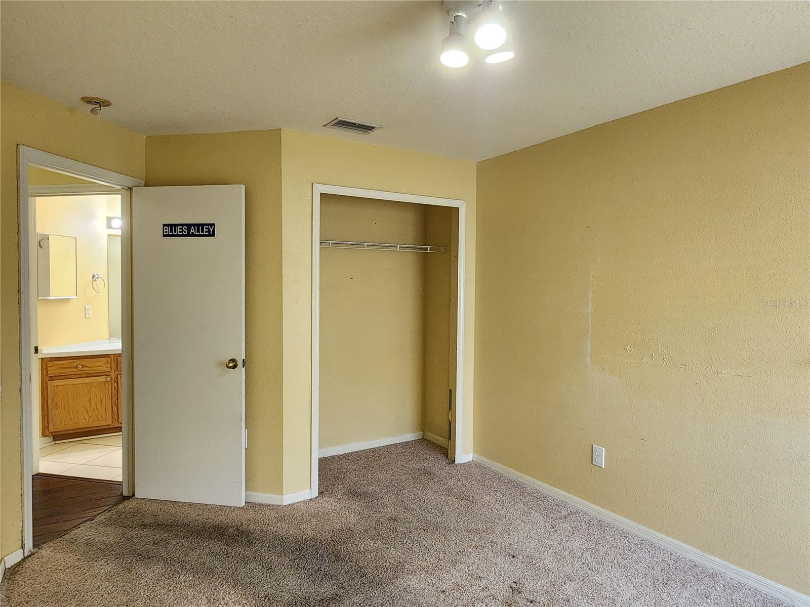 30702 IVERSON DR