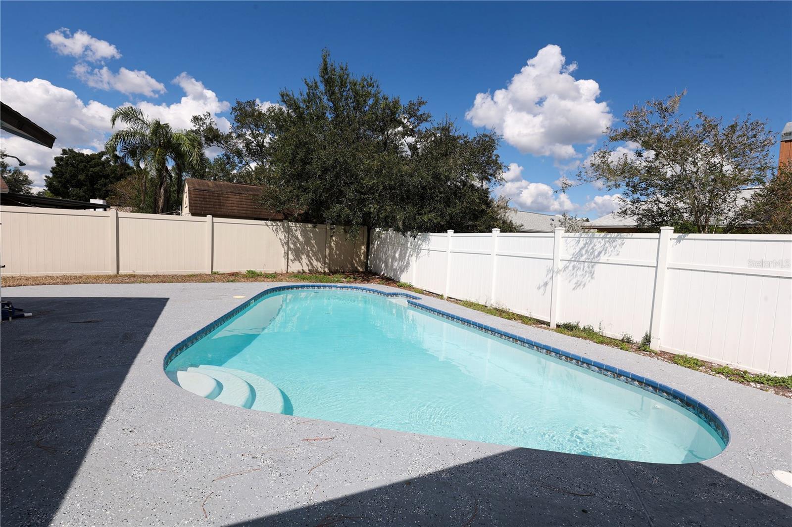 524 WYNNWOOD DR