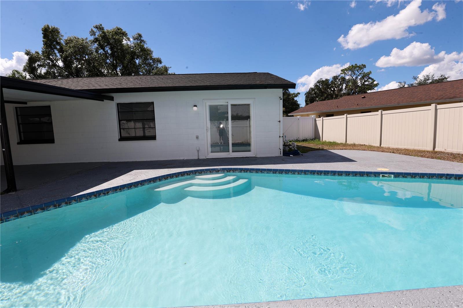 524 WYNNWOOD DR