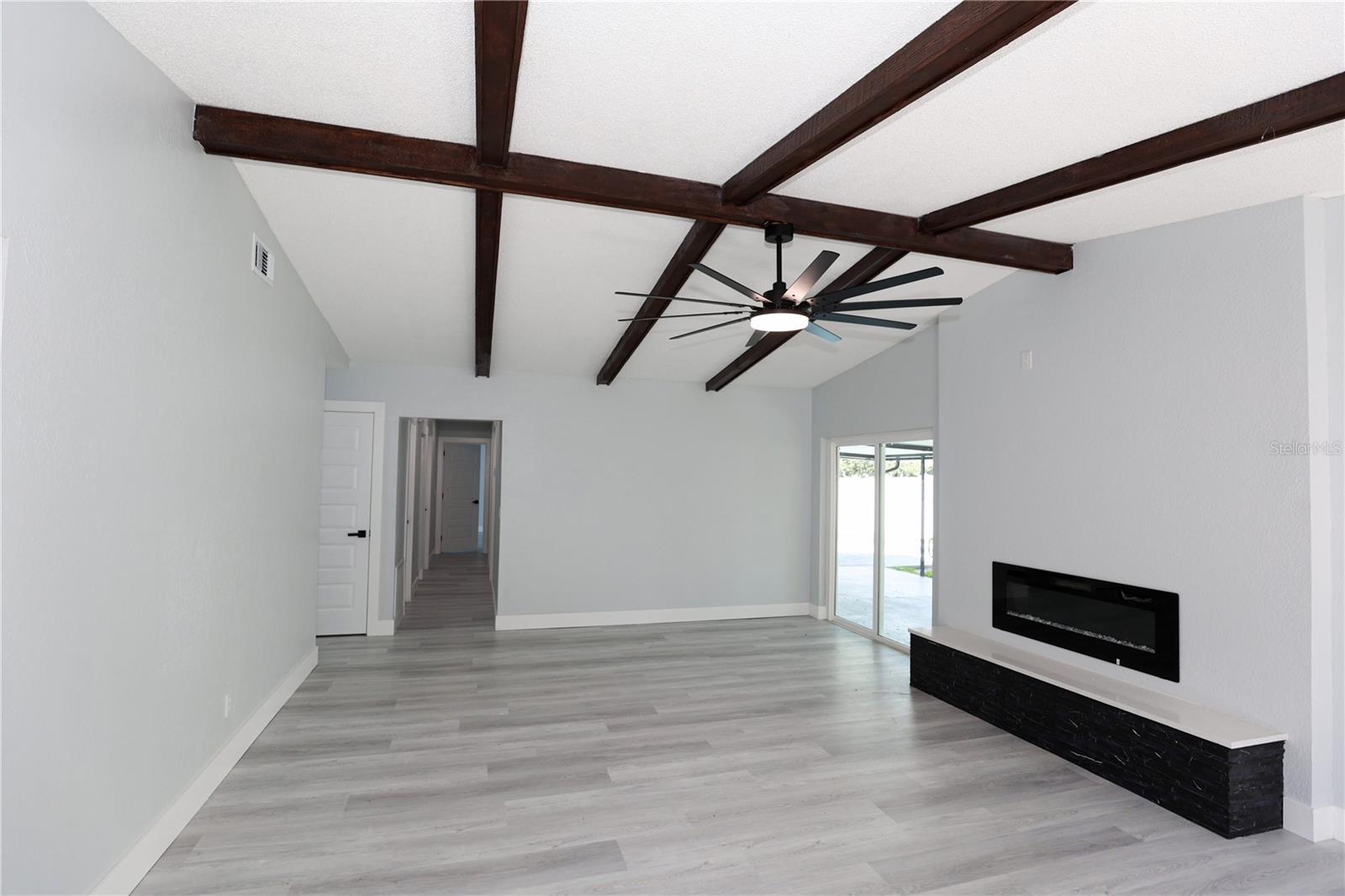 524 WYNNWOOD DR