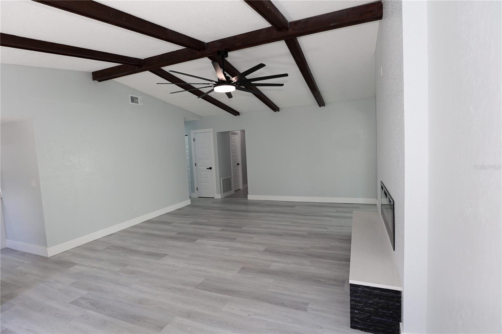 524 WYNNWOOD DR