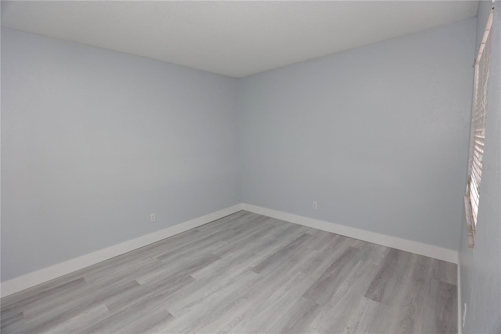 524 WYNNWOOD DR