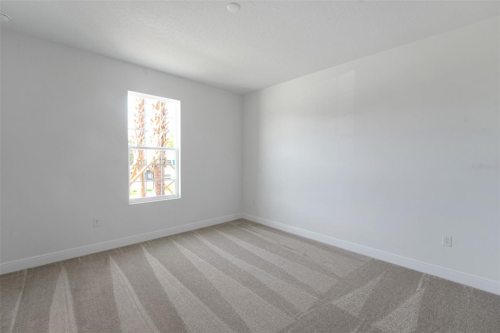 17546 VALLEYWOOD PKWY
