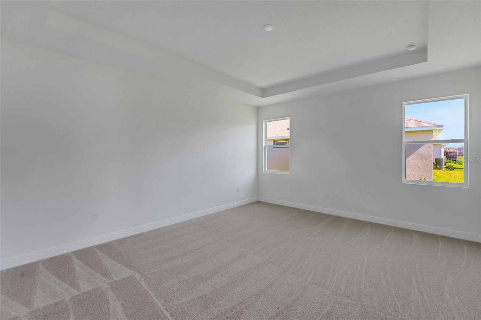 17546 VALLEYWOOD PKWY