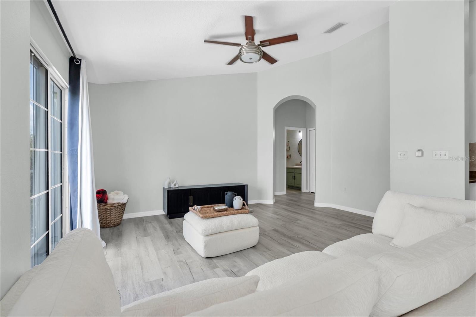 7604 RED MILL CIRCLE
