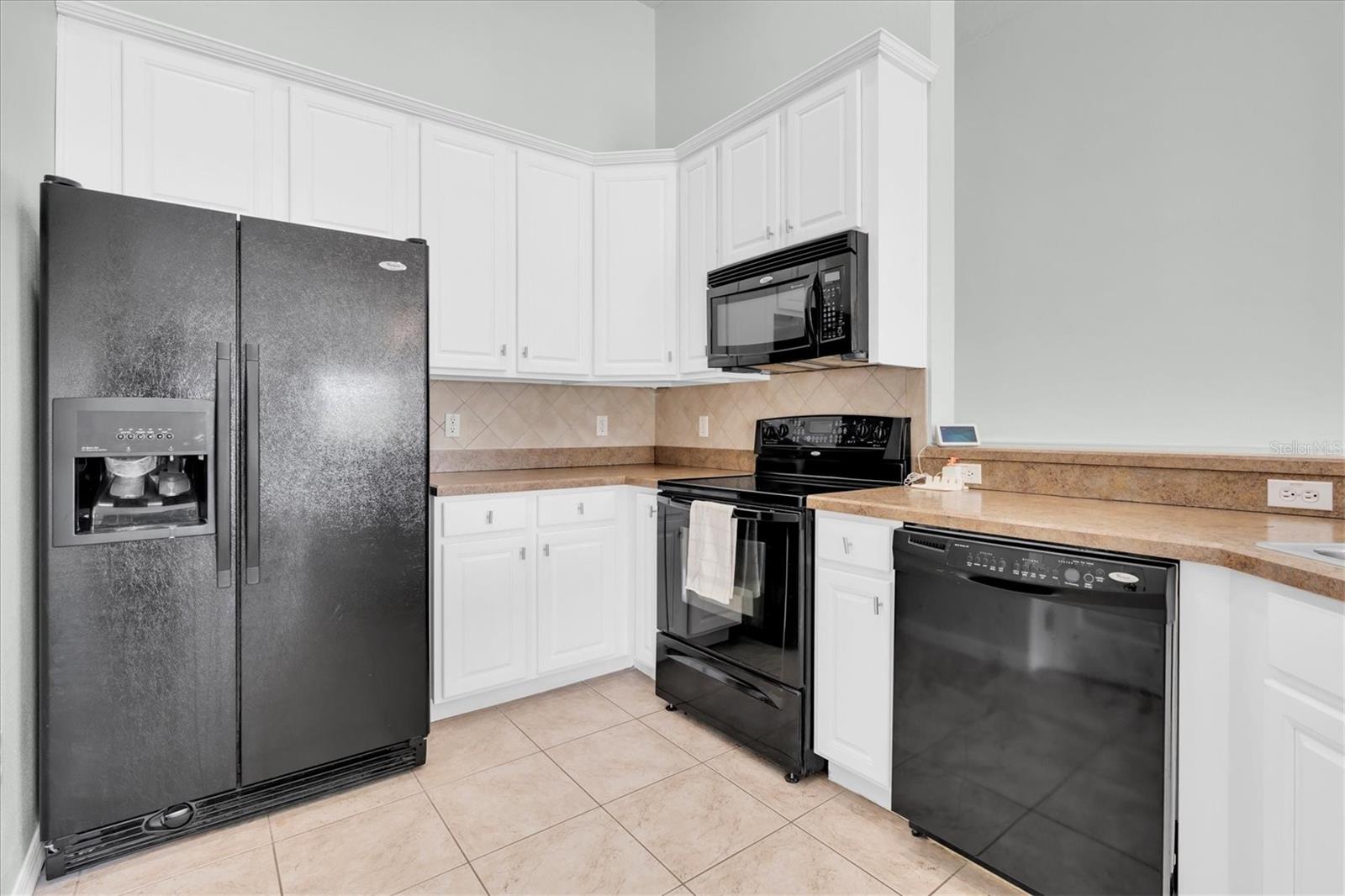 7604 RED MILL CIRCLE