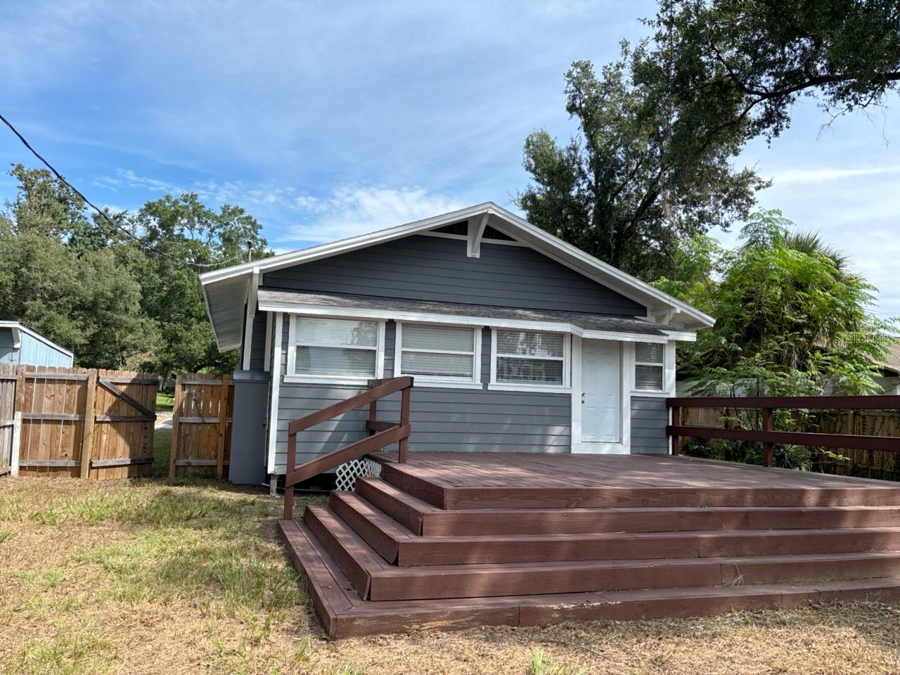 5108 N SUWANEE AVE