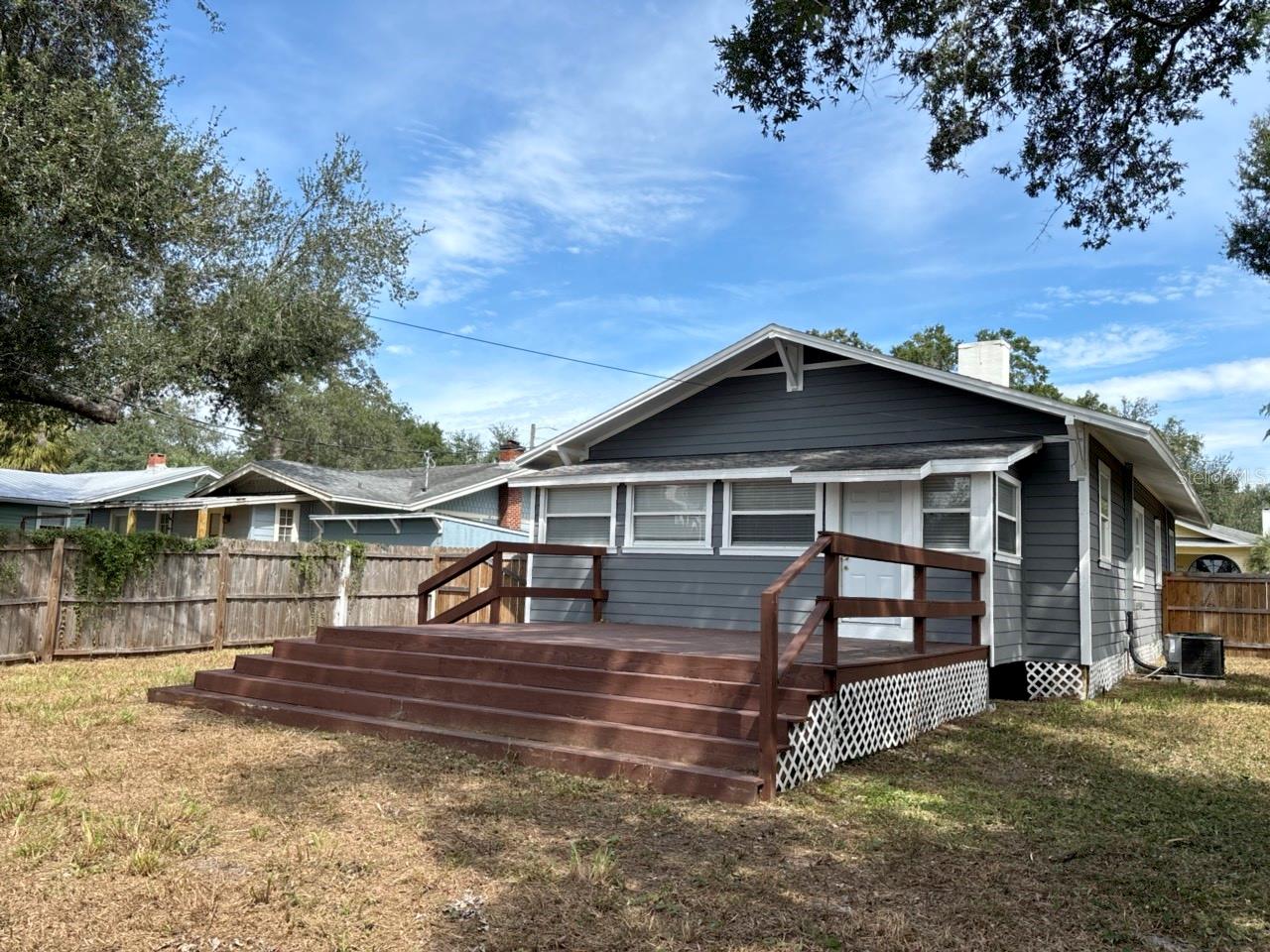 5108 N SUWANEE AVE