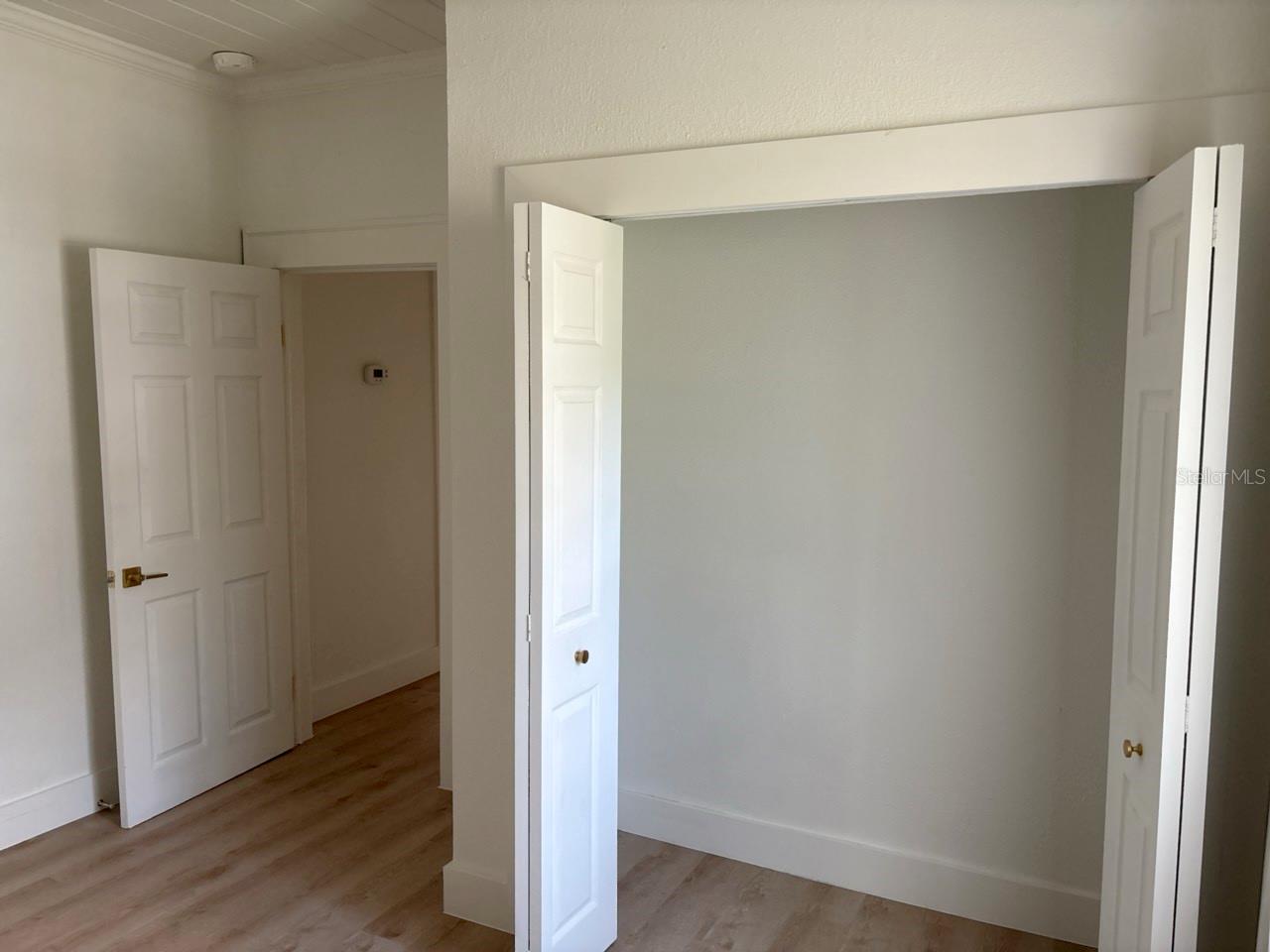 5108 N SUWANEE AVE