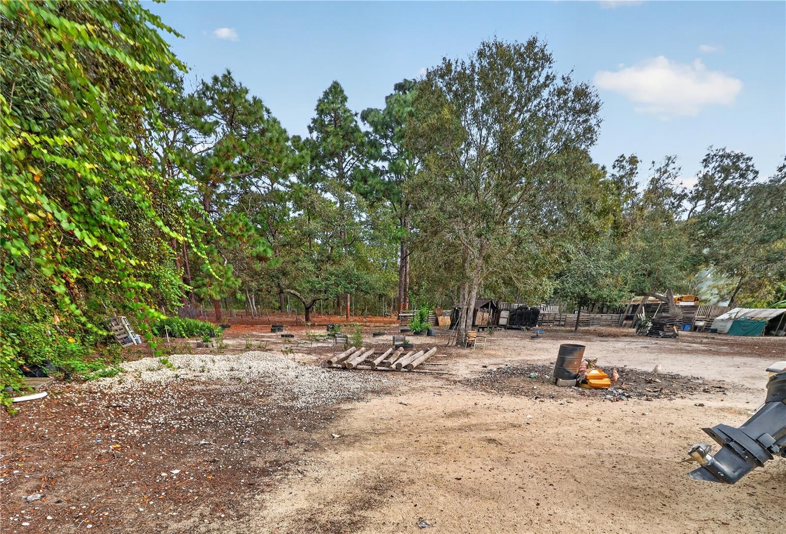 12627 BEAGLE RD