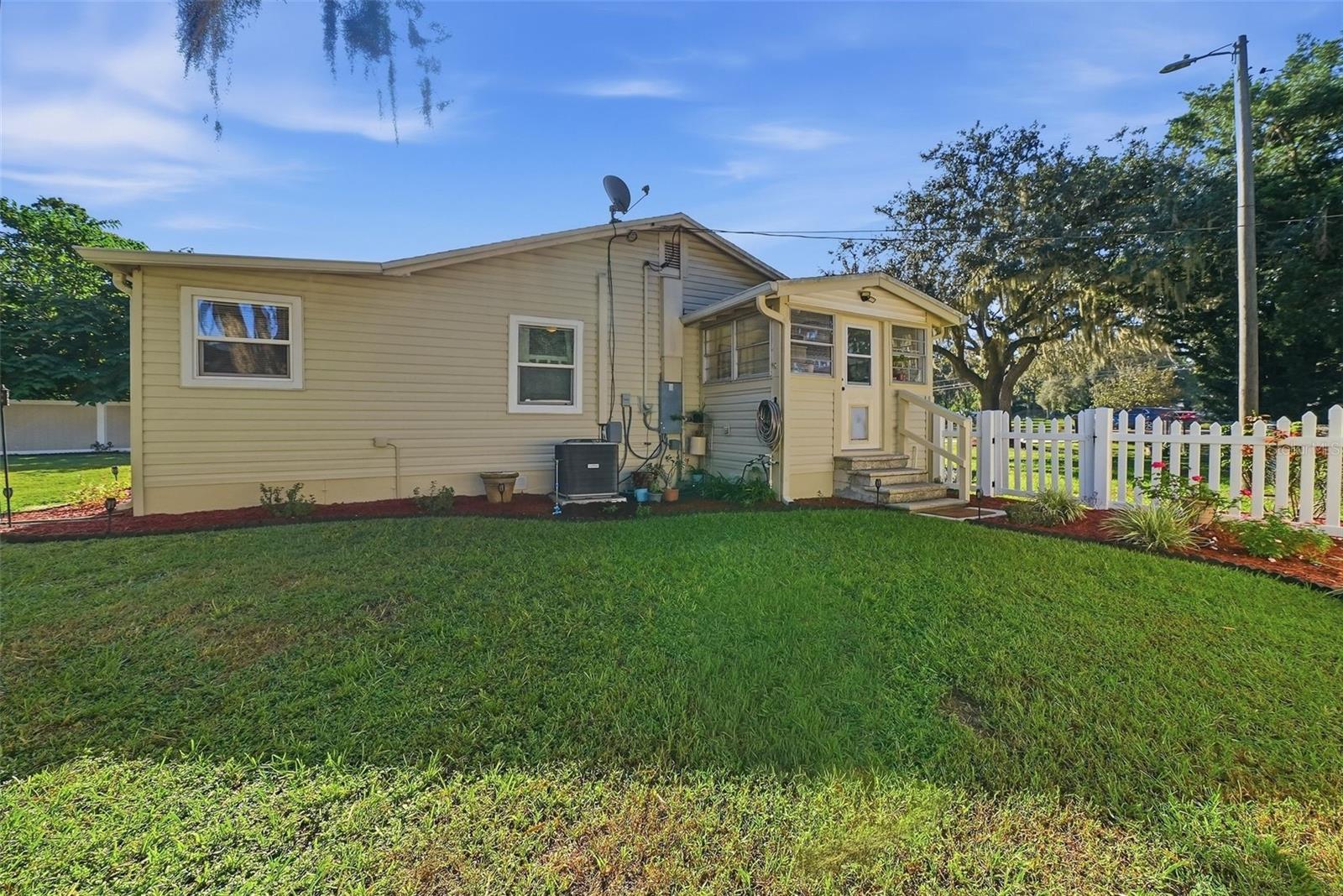 2406 DURANT RD