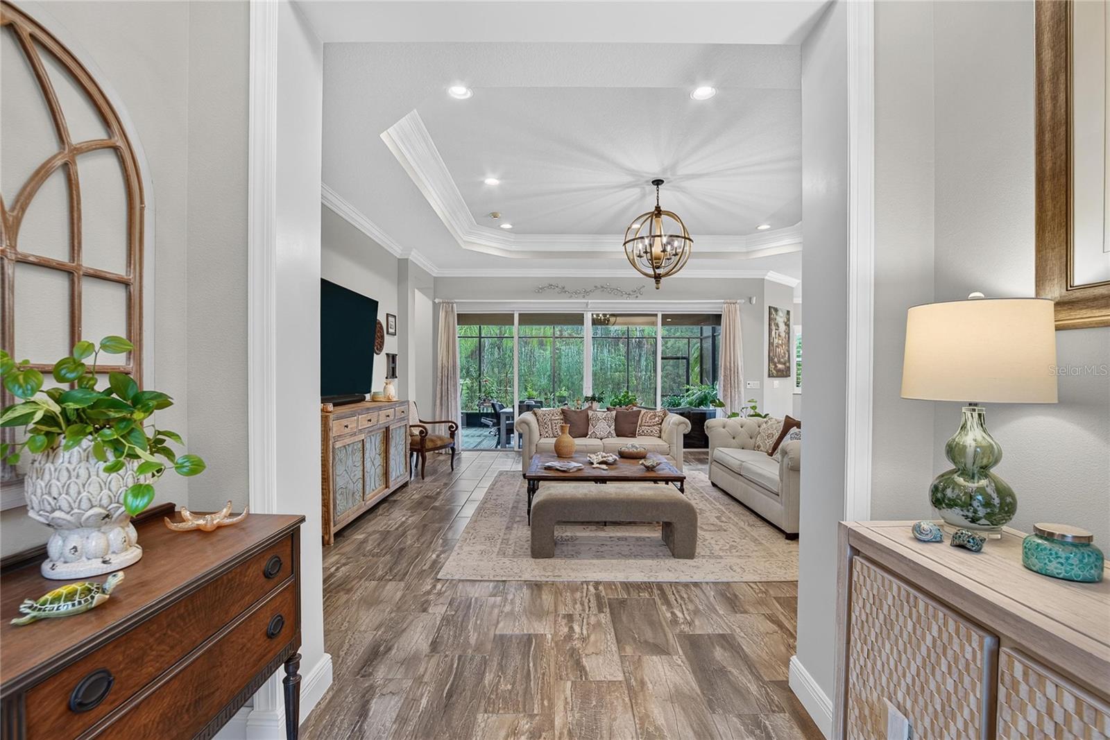 5002 EMERALD ISLE DR