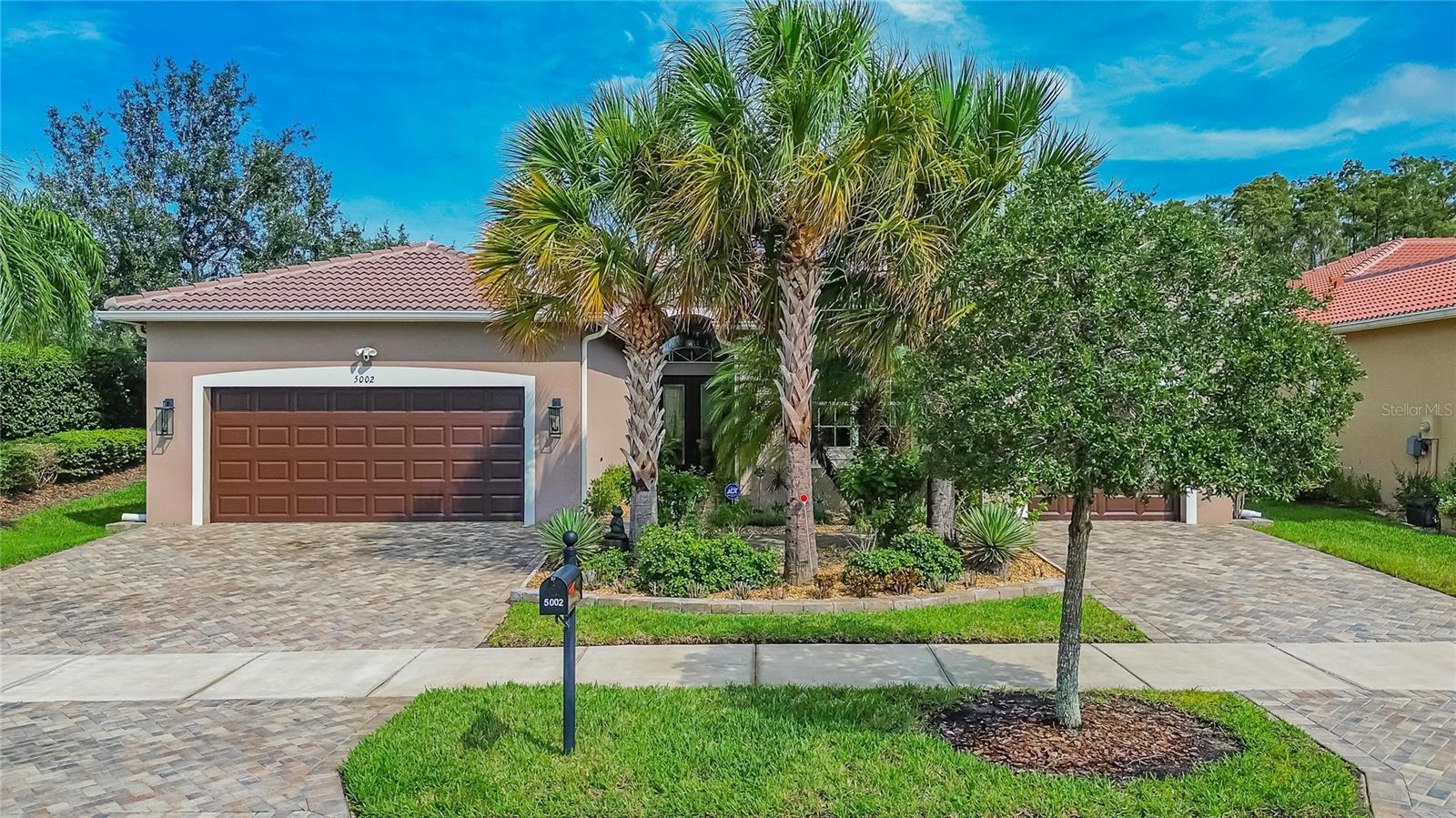 5002 EMERALD ISLE DR