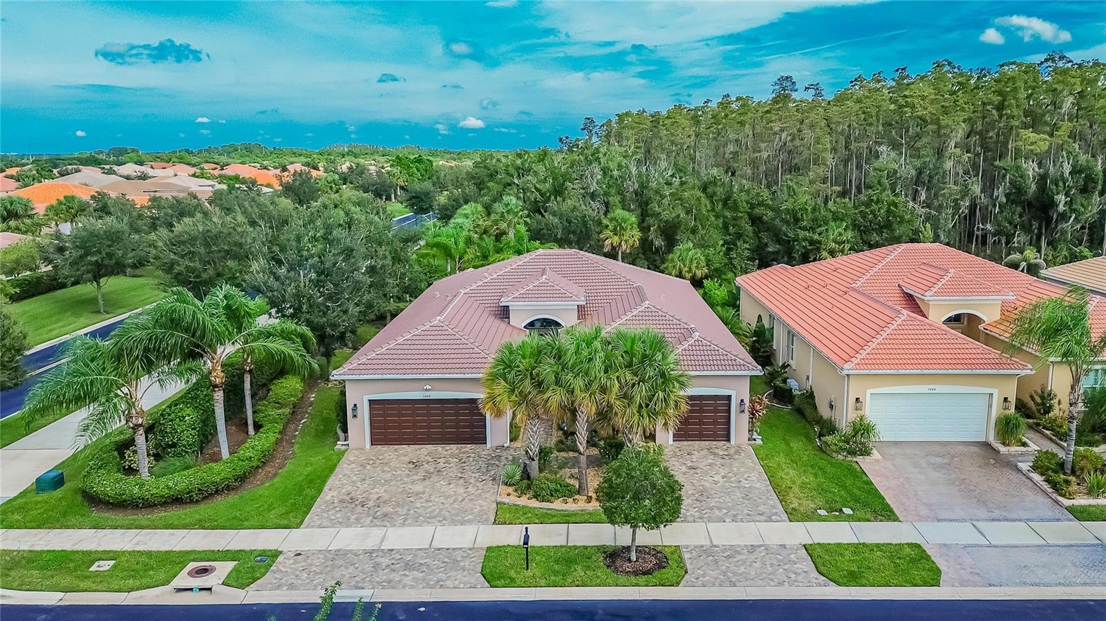 5002 EMERALD ISLE DR