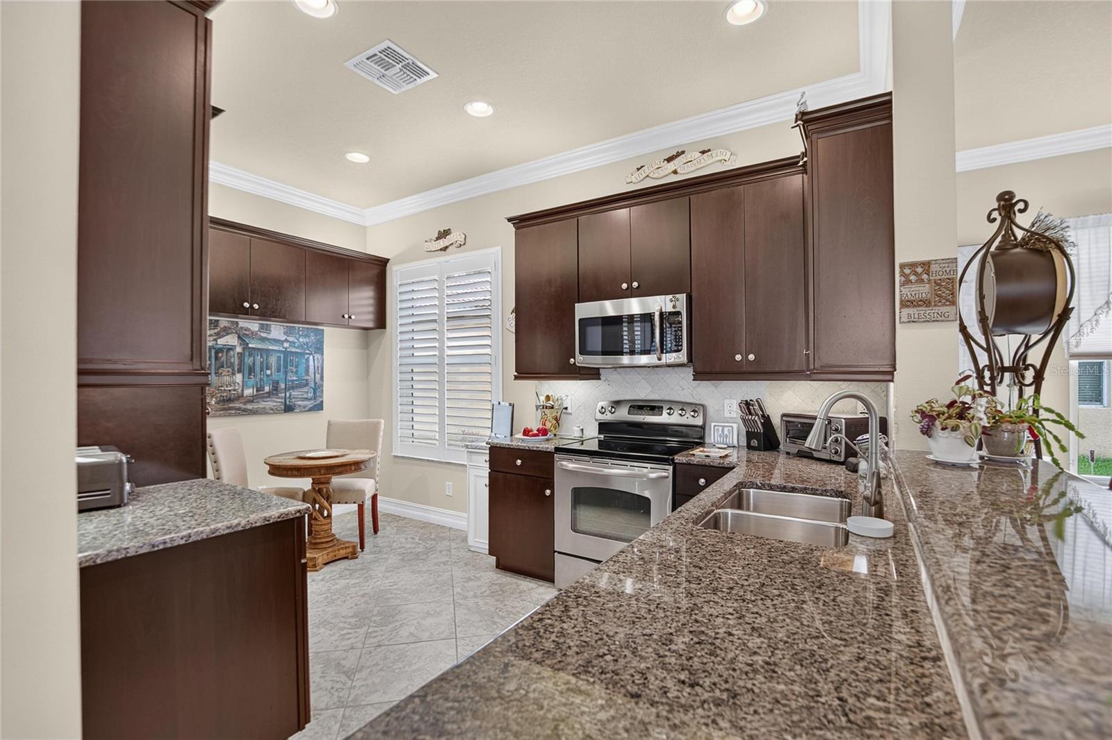 15906 COBBLE MILL DR
