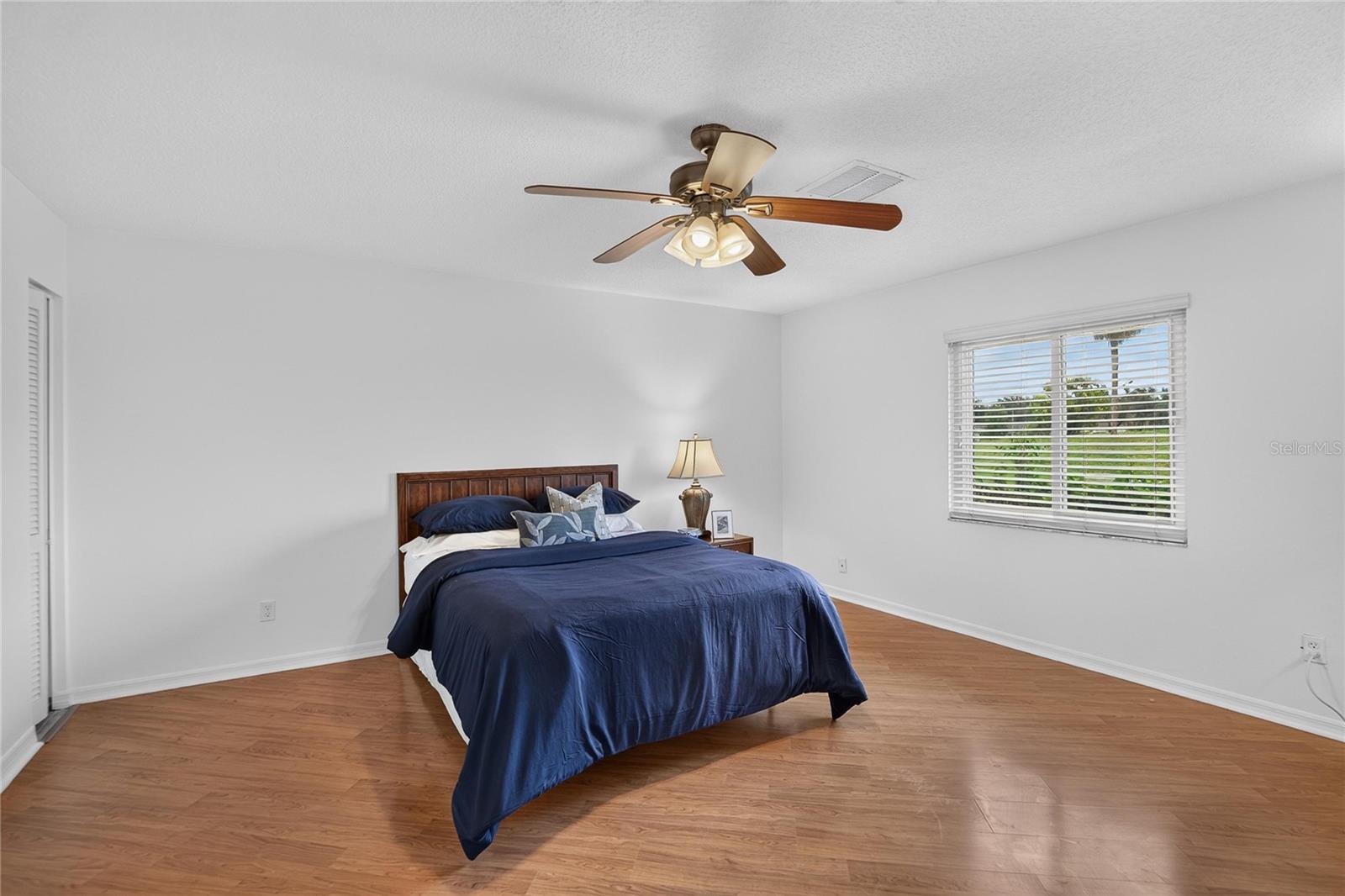 1308 LELAND DR #1308