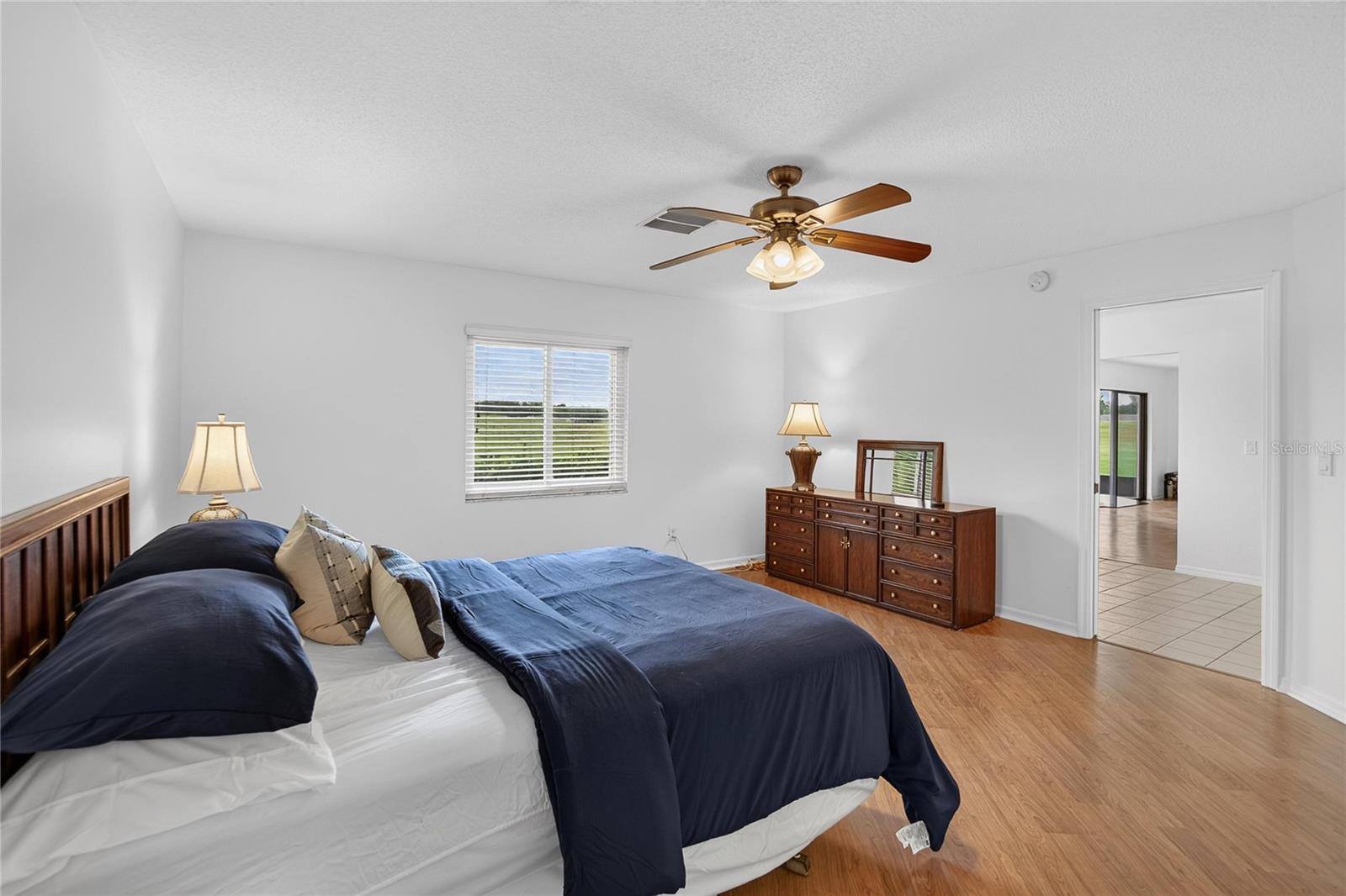 1308 LELAND DR #1308