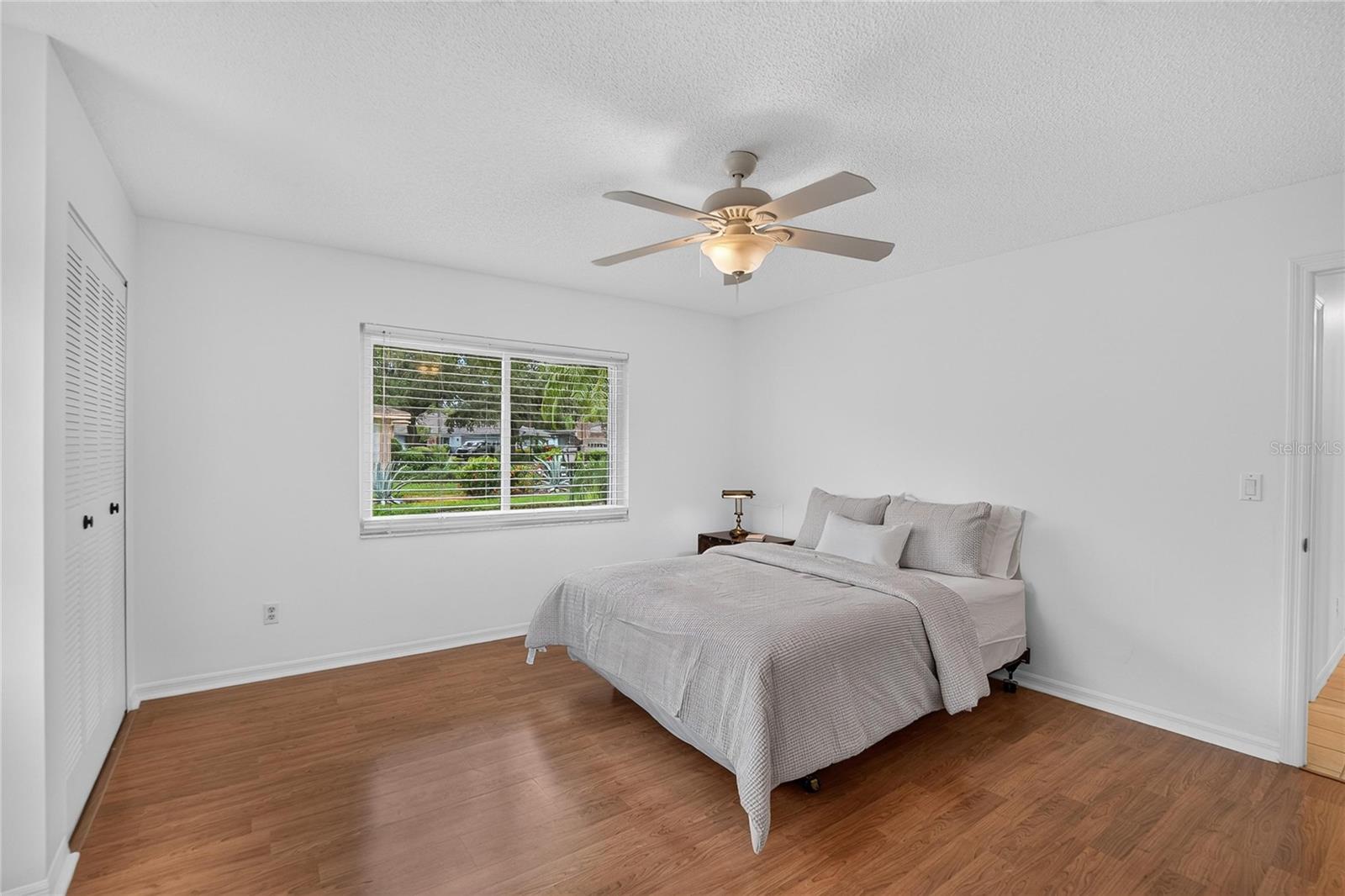 1308 LELAND DR #1308