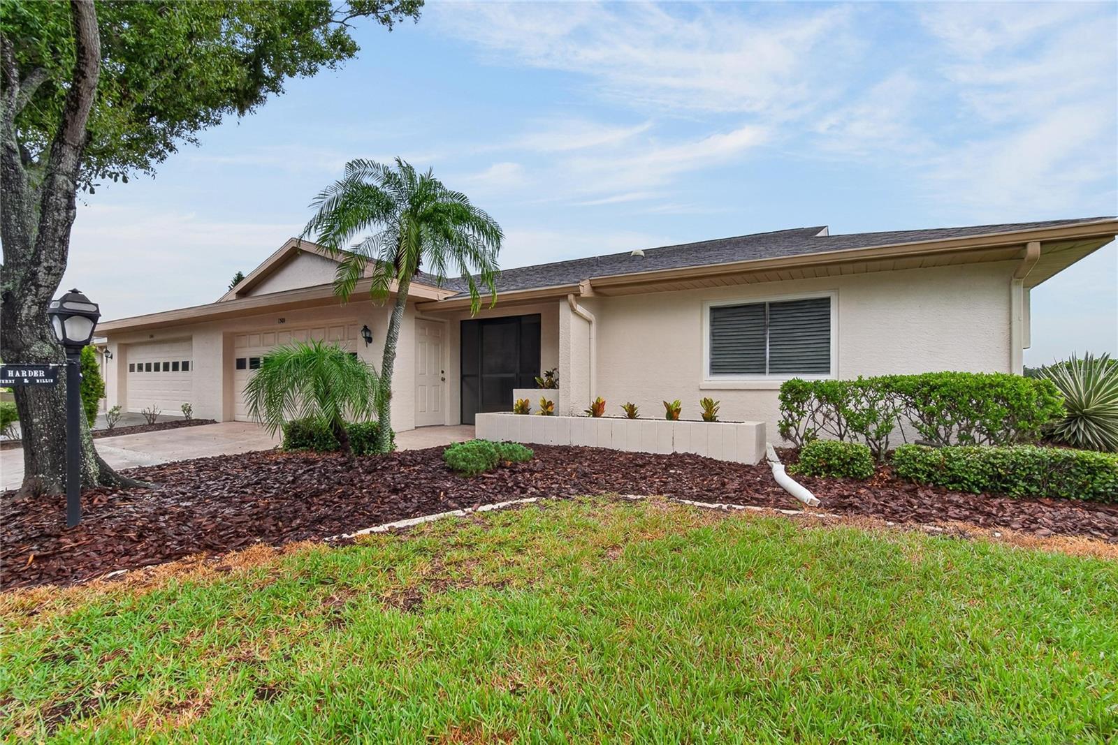 1308 LELAND DR #1308