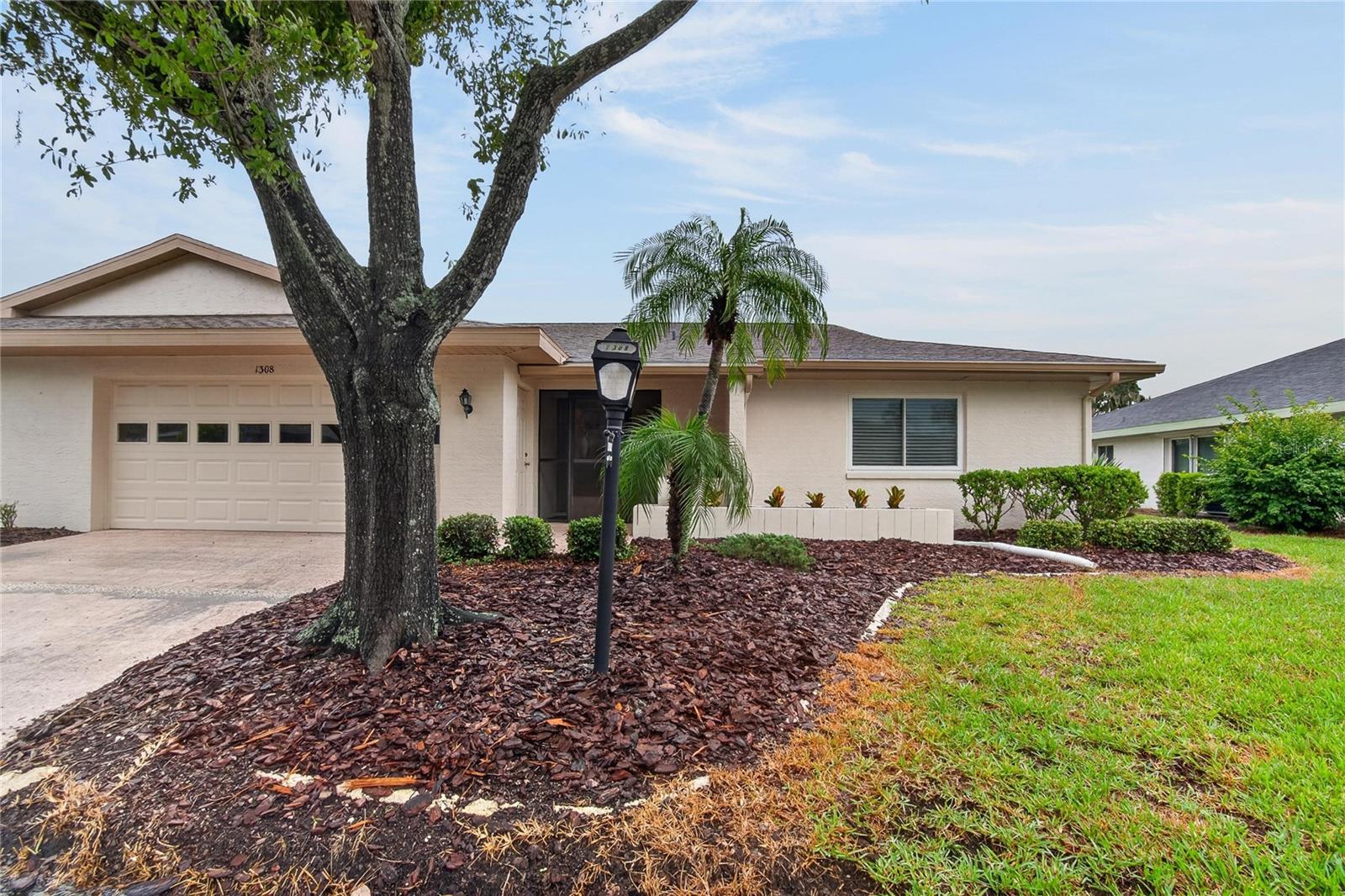 1308 LELAND DR #1308