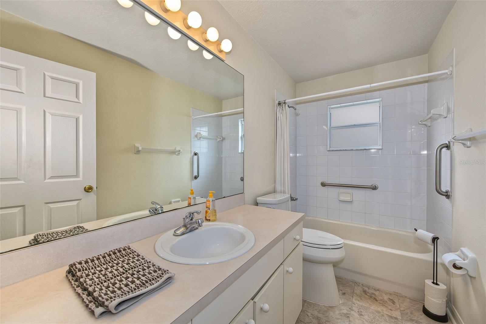 8406 TERRACE MEADOWS CT