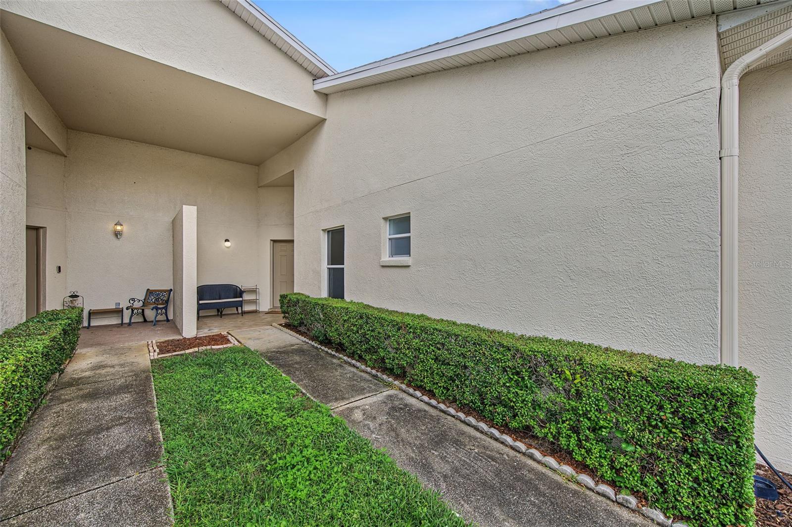 8406 TERRACE MEADOWS CT
