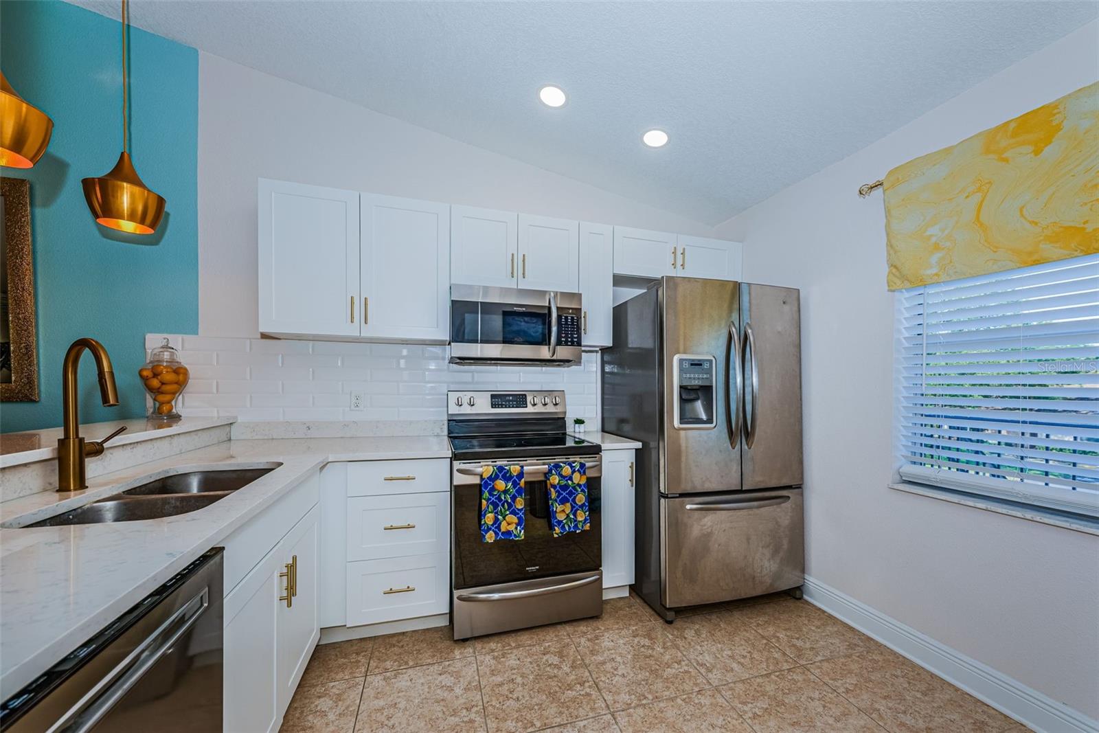 1022 BOWSPRIT LN #1022