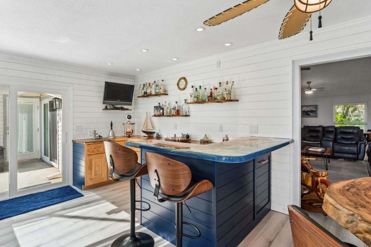 4254 MARINE PKWY