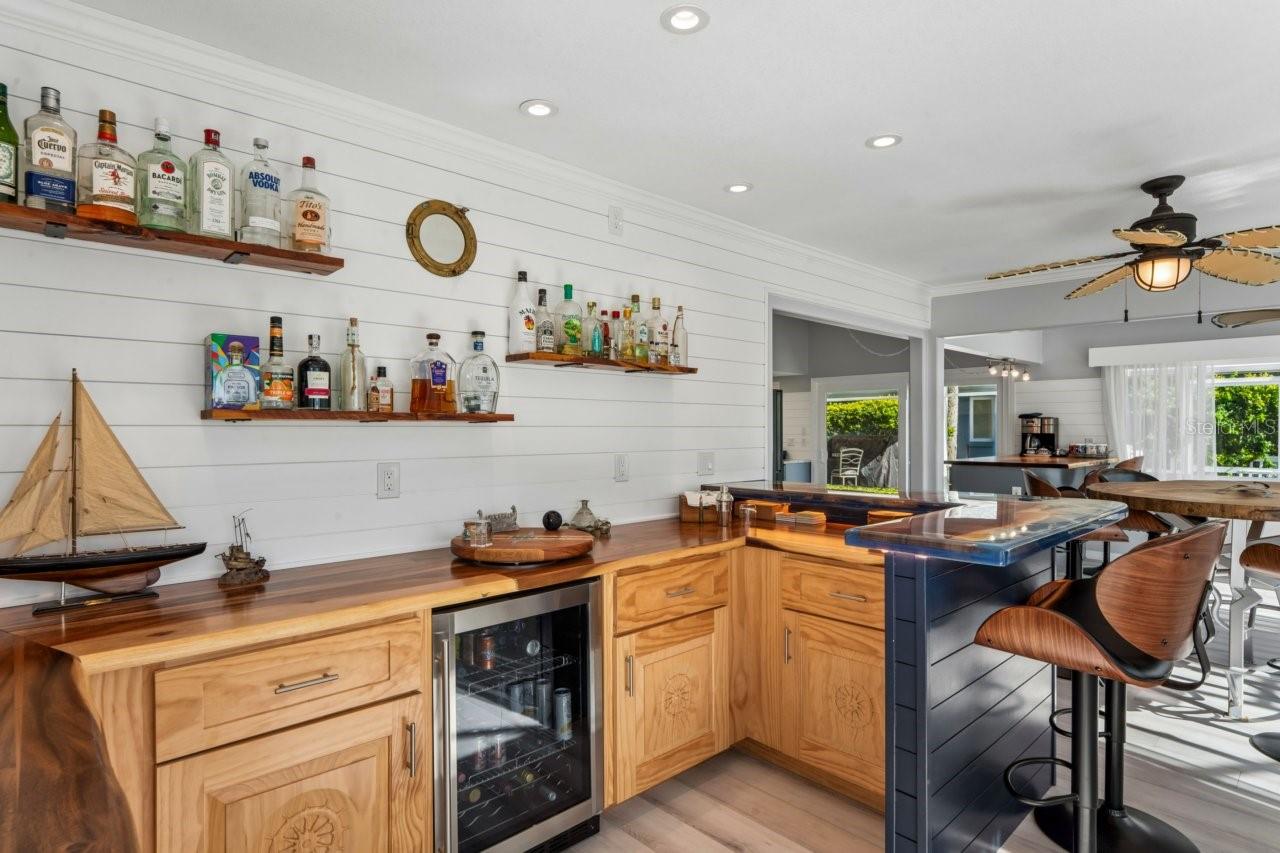 4254 MARINE PKWY