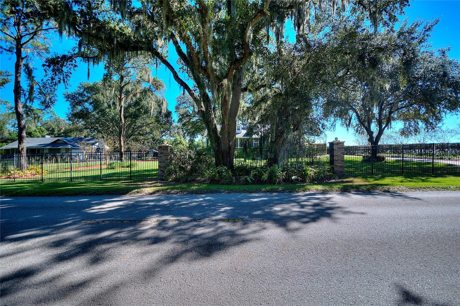 4108 N FORBES RD