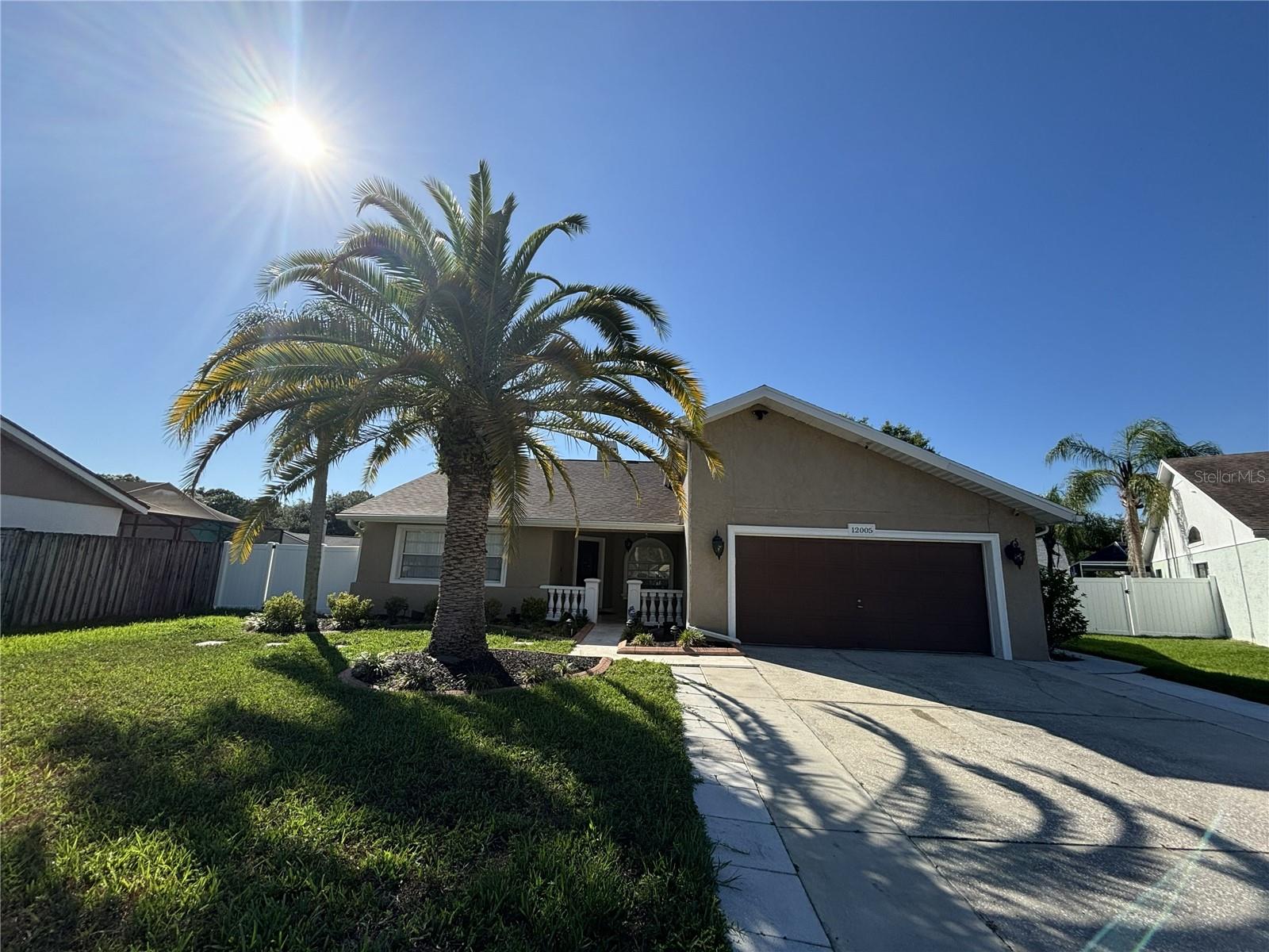 12005 Misty Brook Ct, Tampa