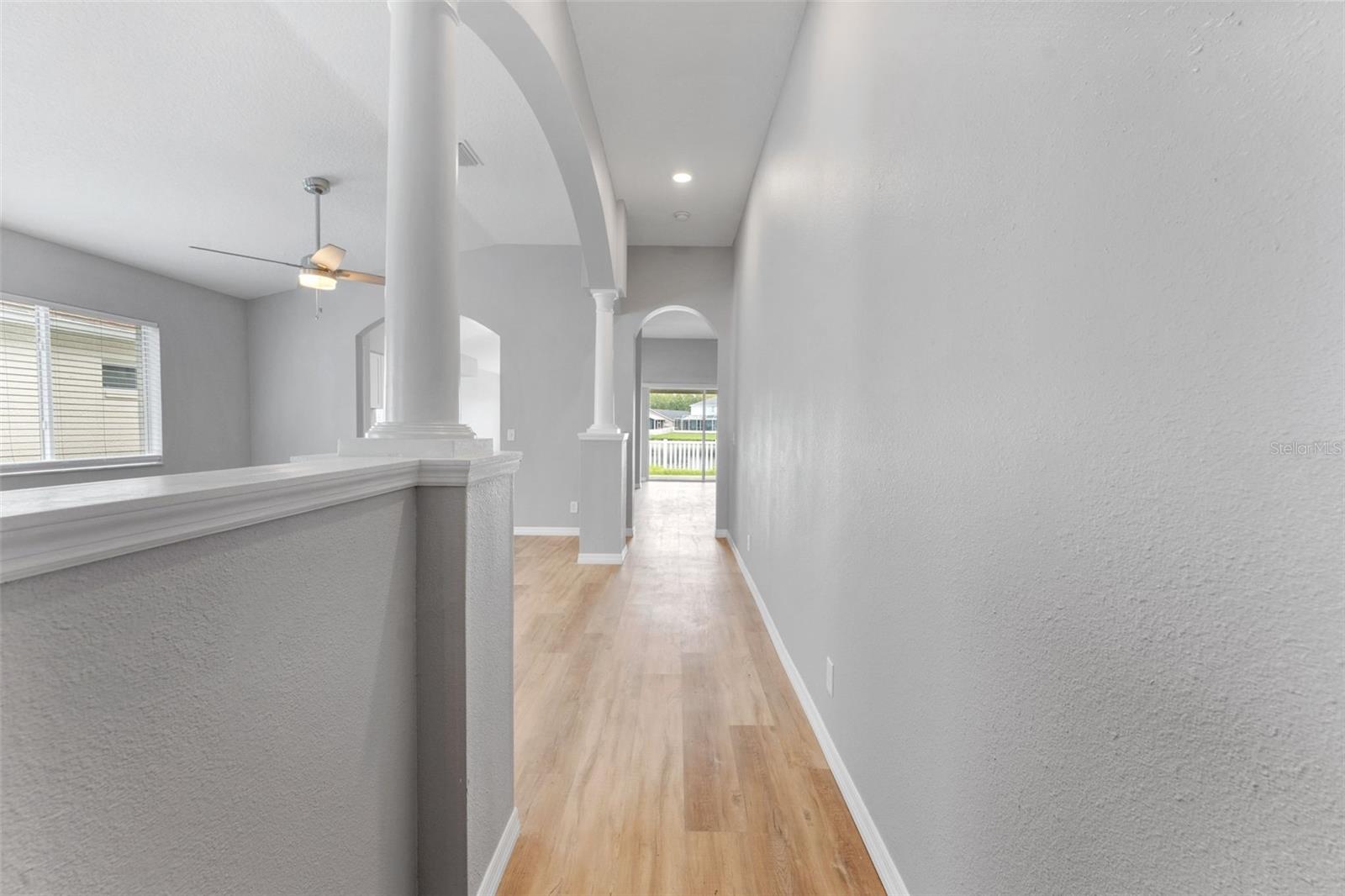 19009 FISHERMANS BEND DR