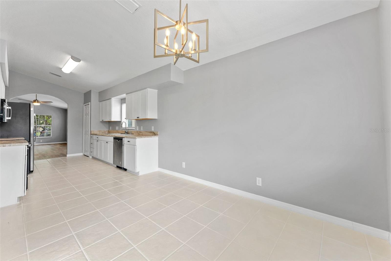 19009 FISHERMANS BEND DR