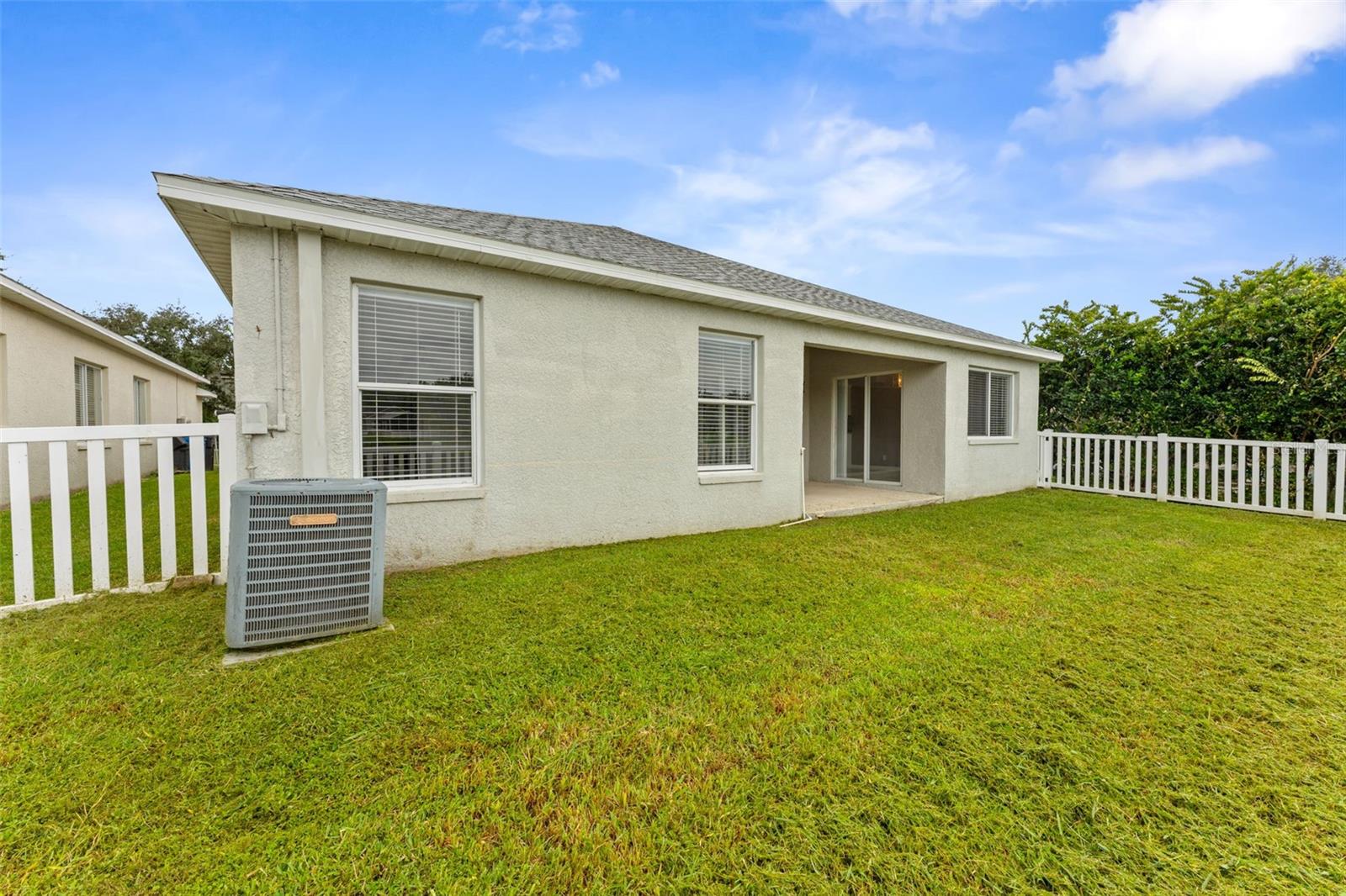 19009 FISHERMANS BEND DR