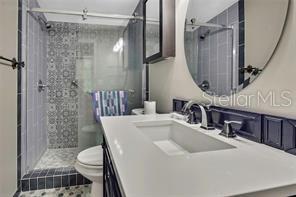 2400 LEMUR DR