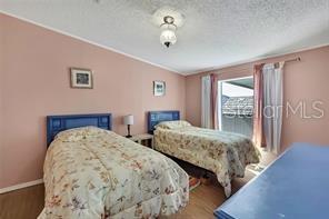 2400 LEMUR DR