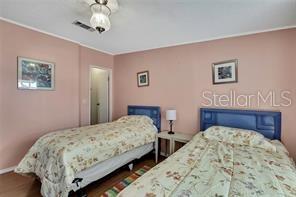 2400 LEMUR DR
